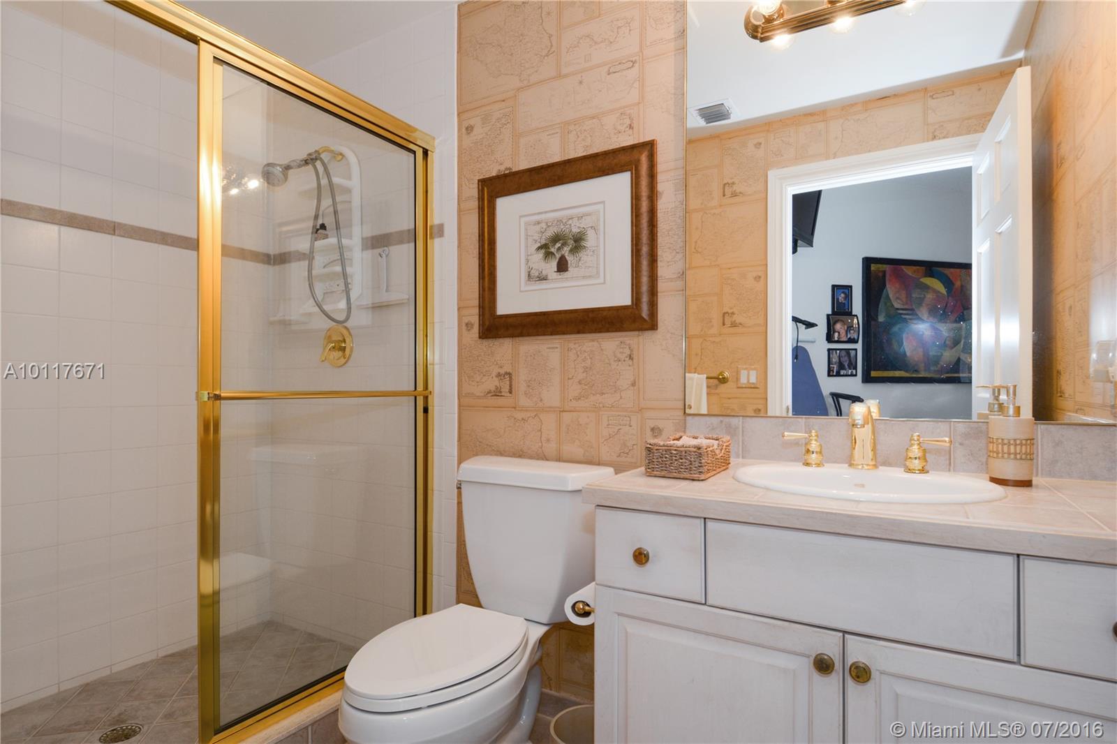 Lighthouse Point 4th Sec - Residential