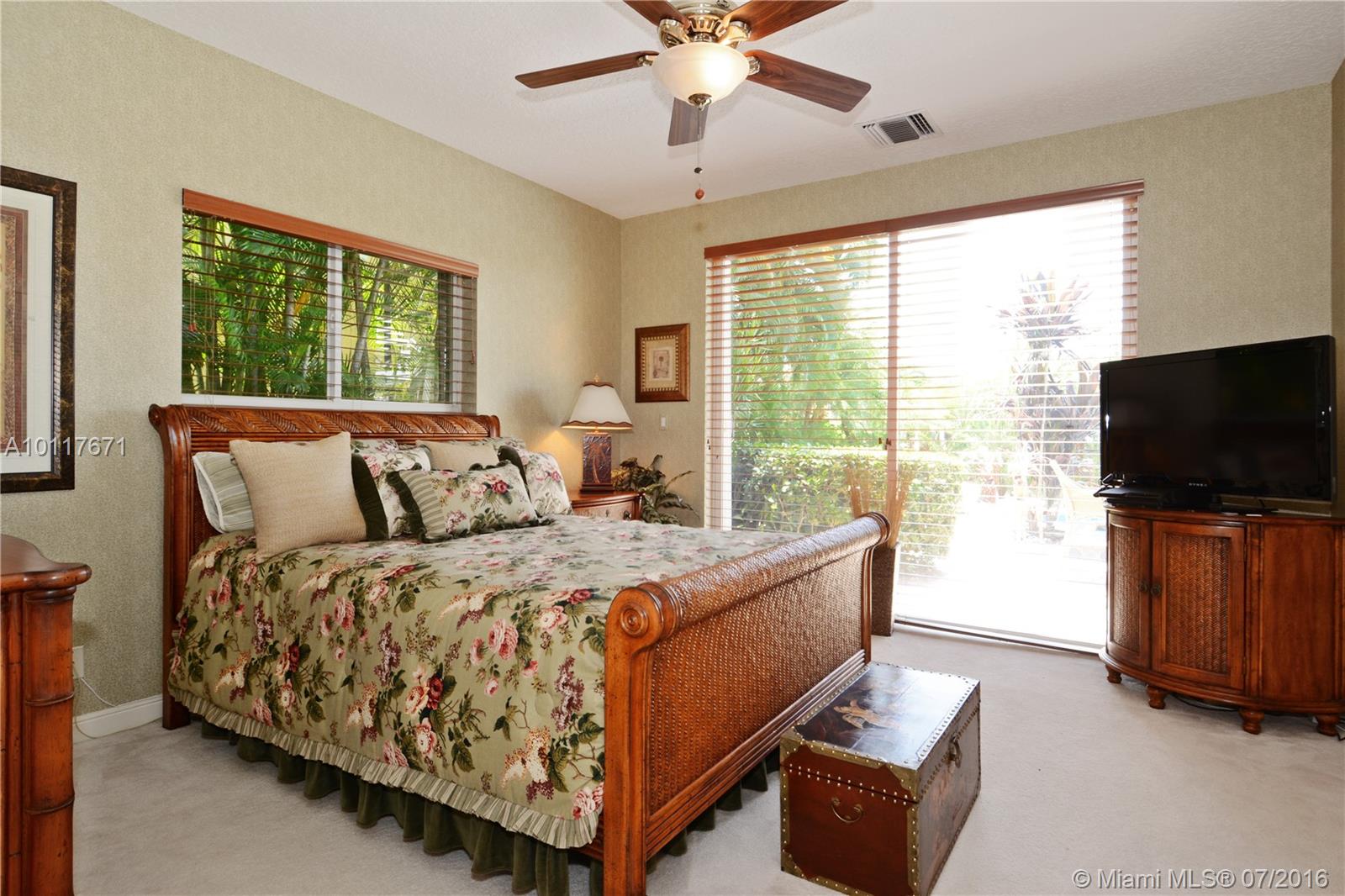 Lighthouse Point 4th Sec - Residential