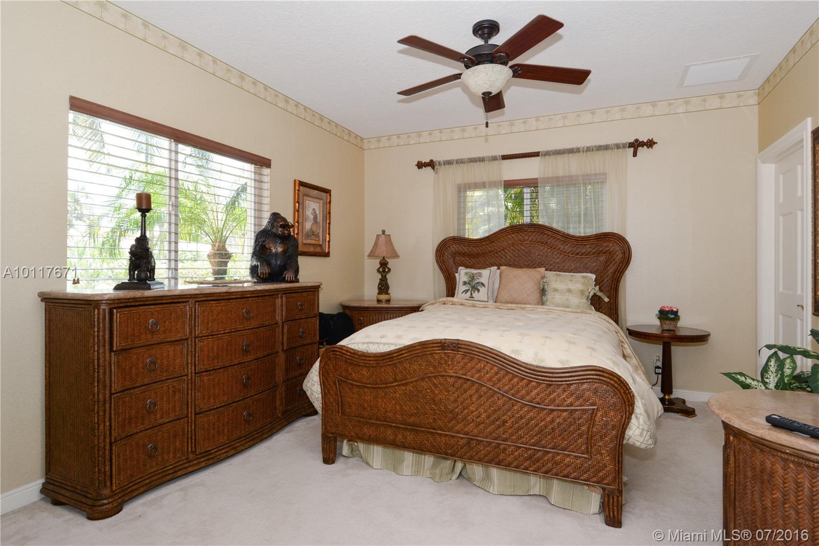 Lighthouse Point 4th Sec - Residential