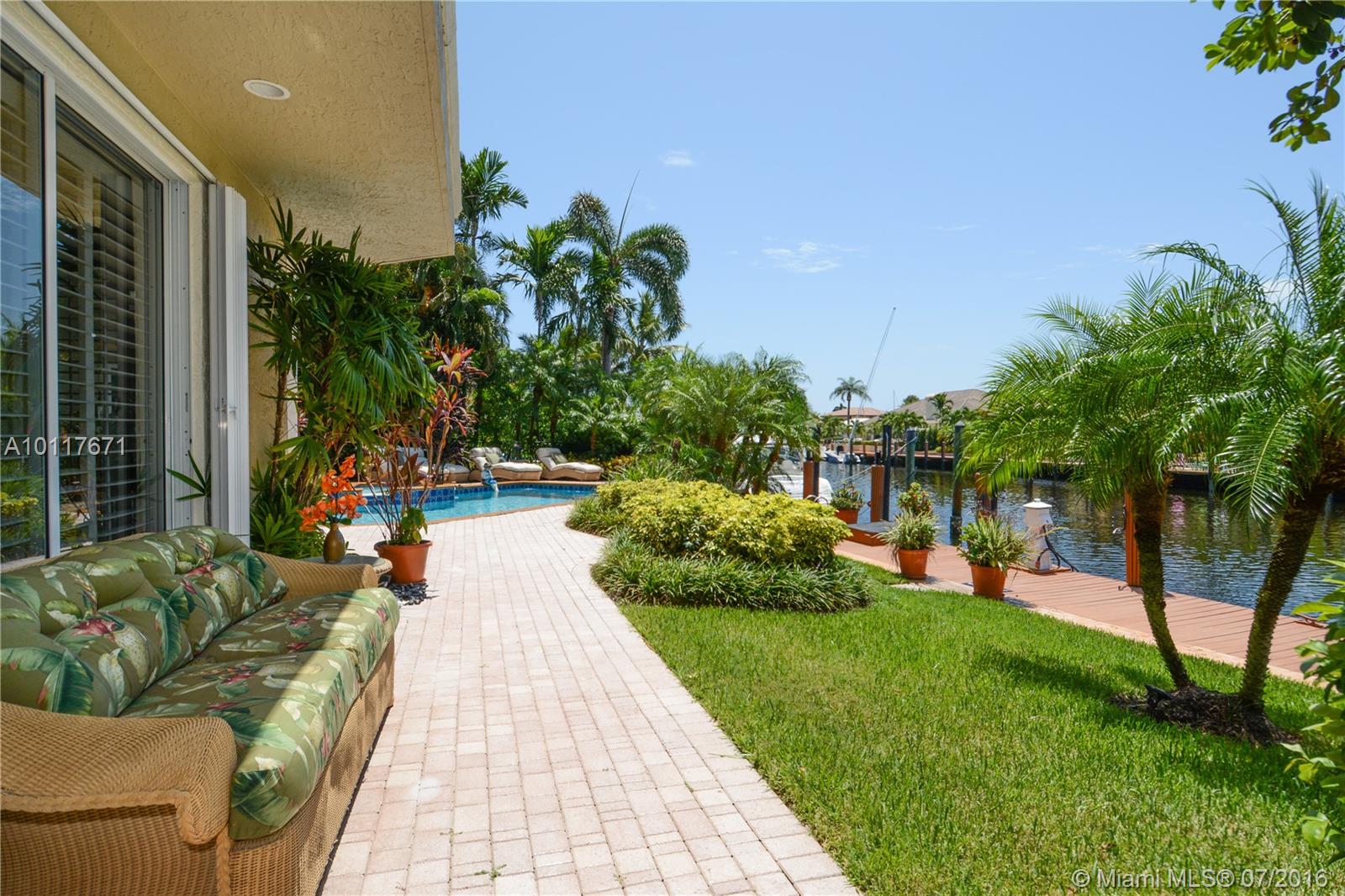 Lighthouse Point 4th Sec - Residential