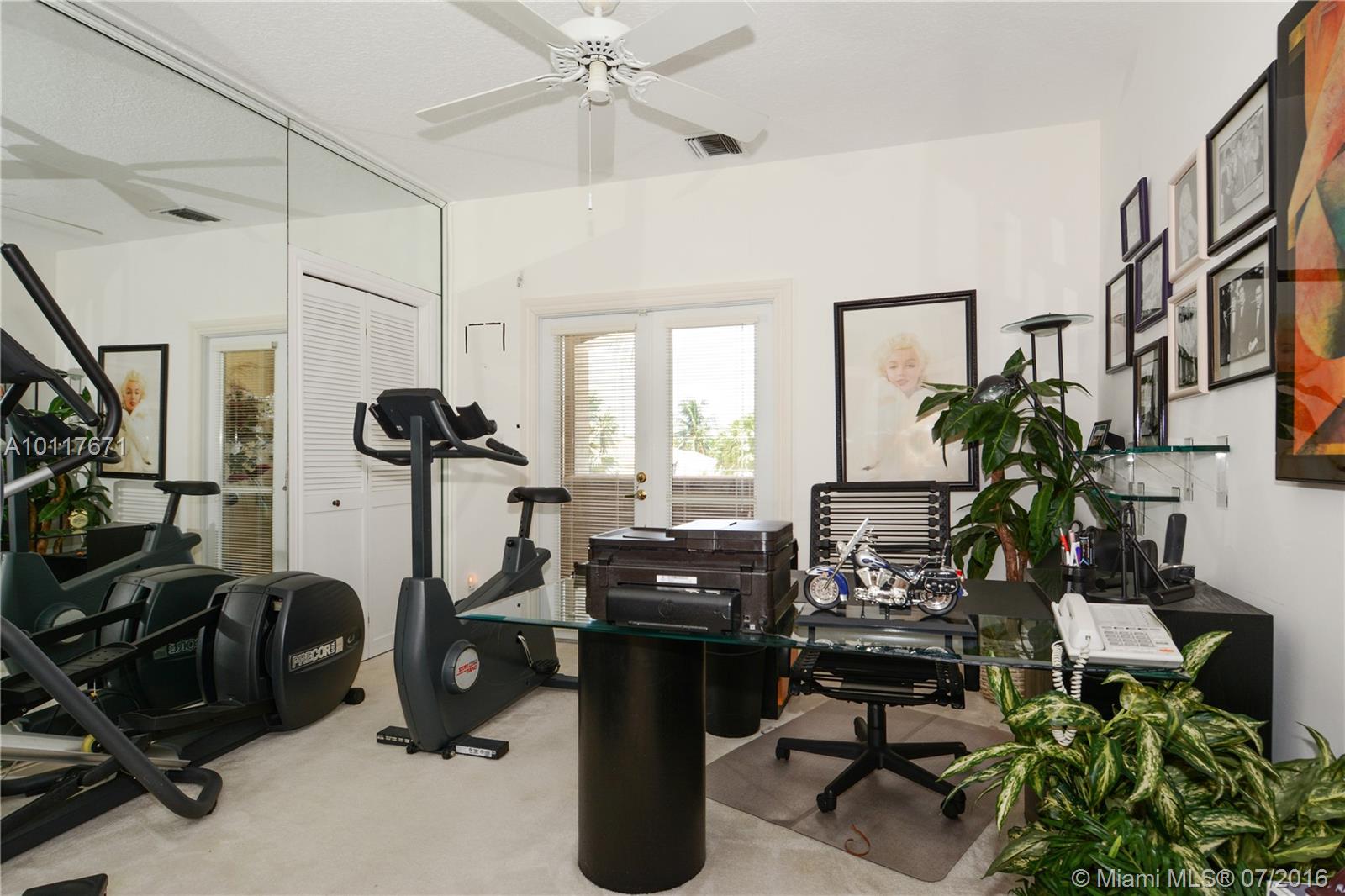 Lighthouse Point 4th Sec - Residential