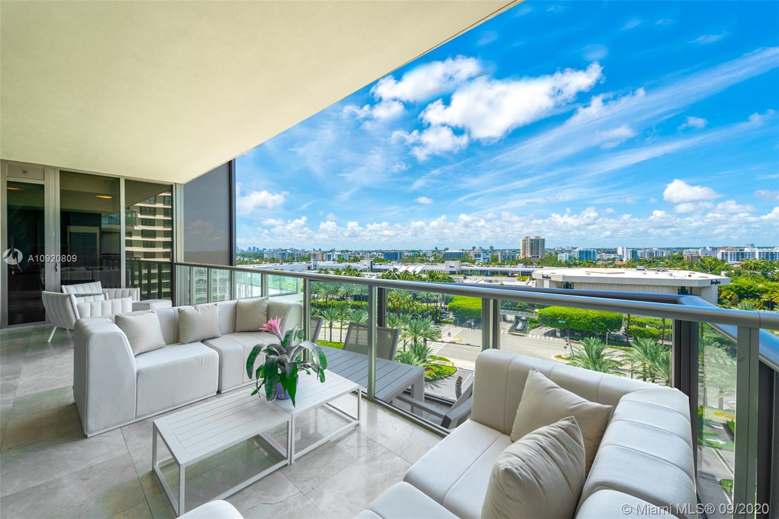 St Regis North Tower - Residential