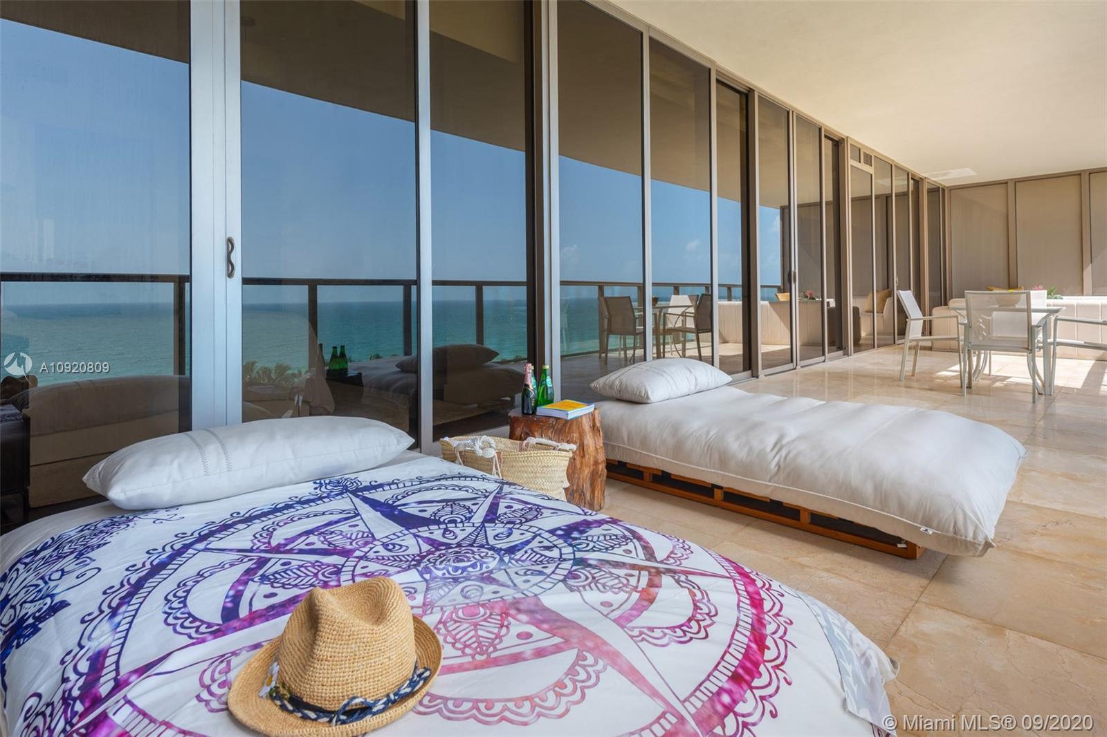 St Regis North Tower - Residential