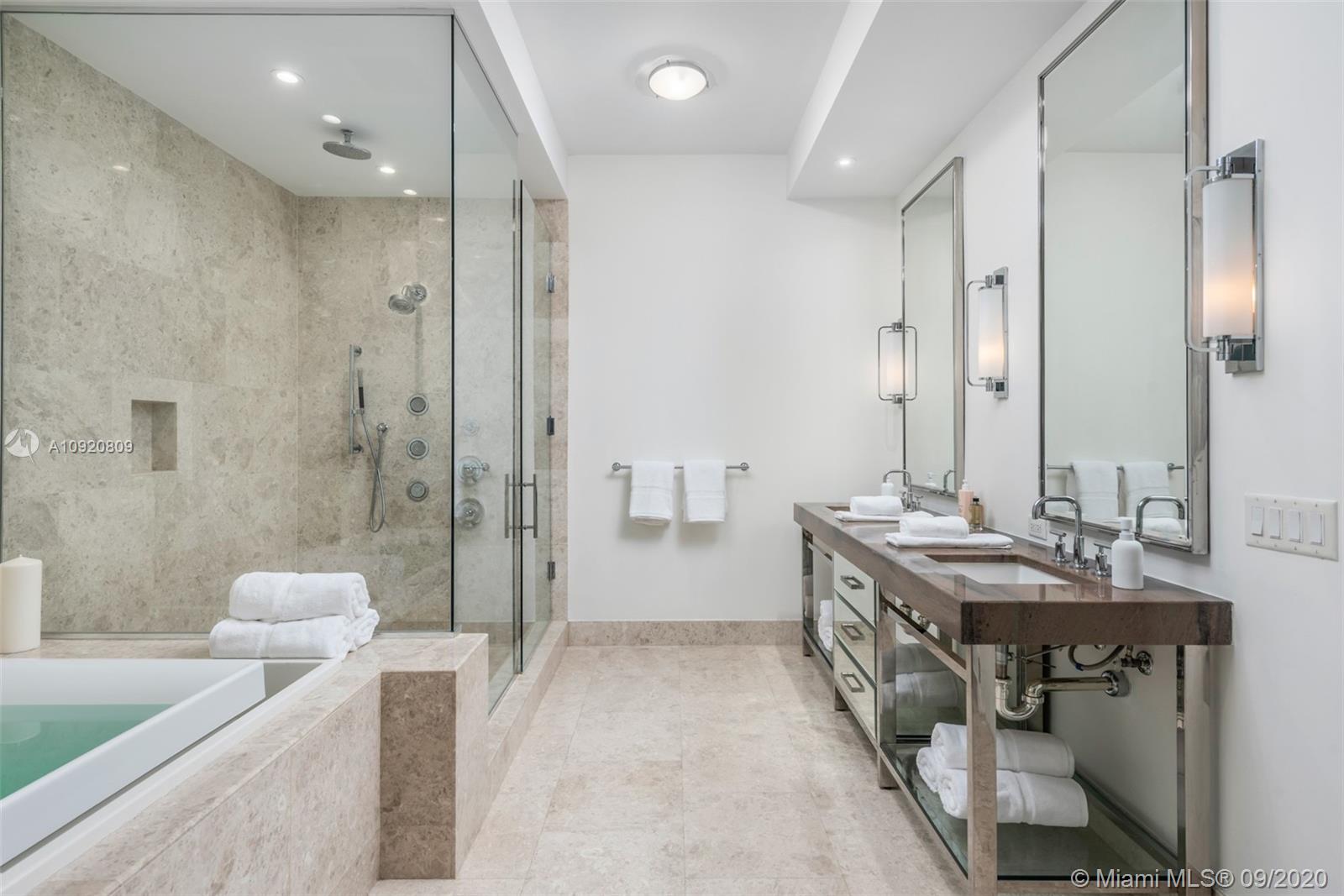 St Regis North Tower - Residential