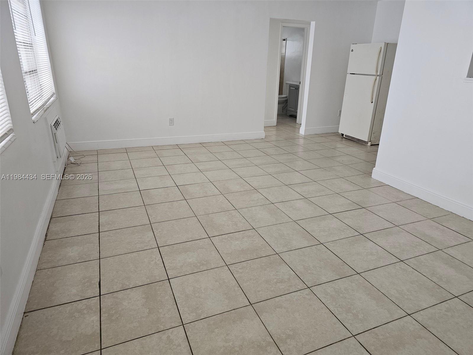 PORTA BELA CONDO - Residential Lease