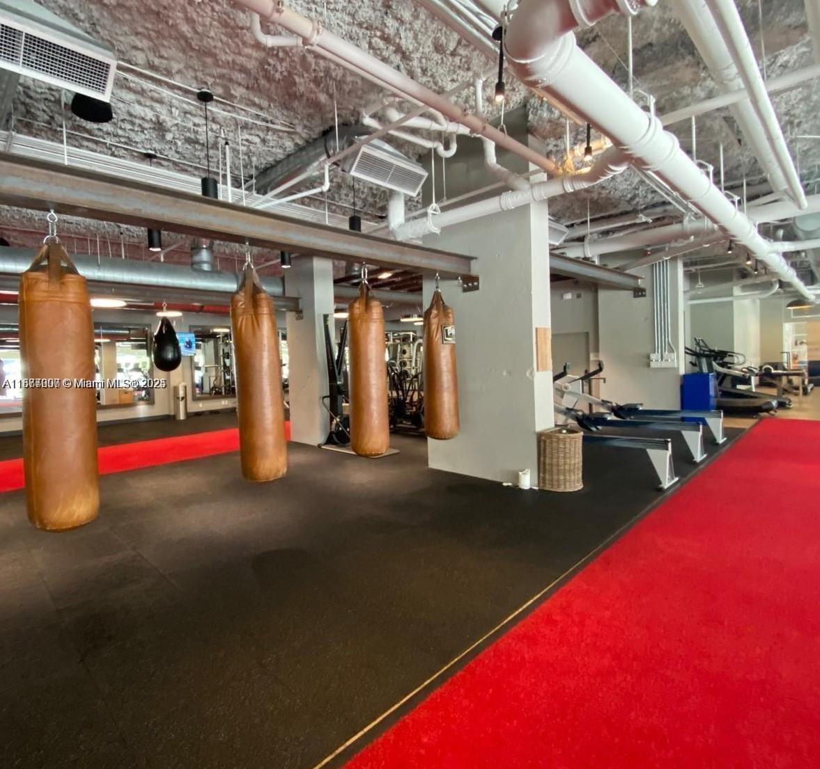 RONEY PALACE CONDO - Residential