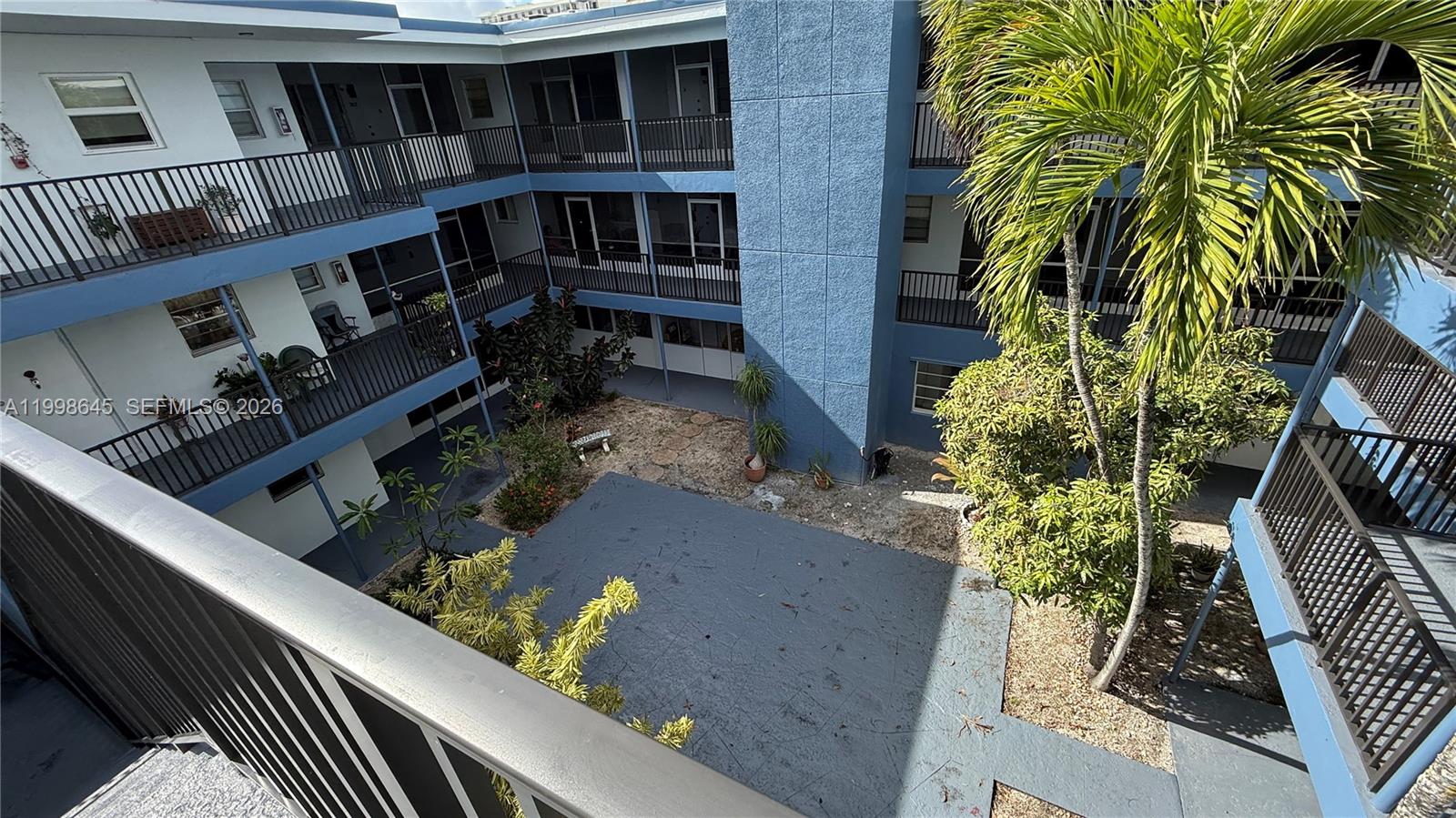 BARCLAY ARMS CONDO - Residential