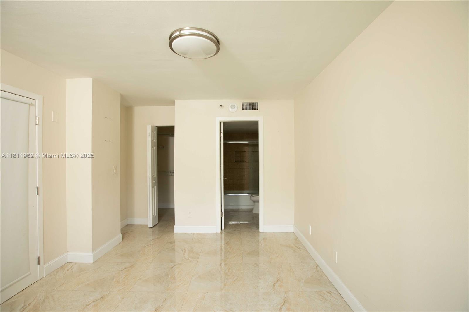 ISOLA CONDO - Residential Lease