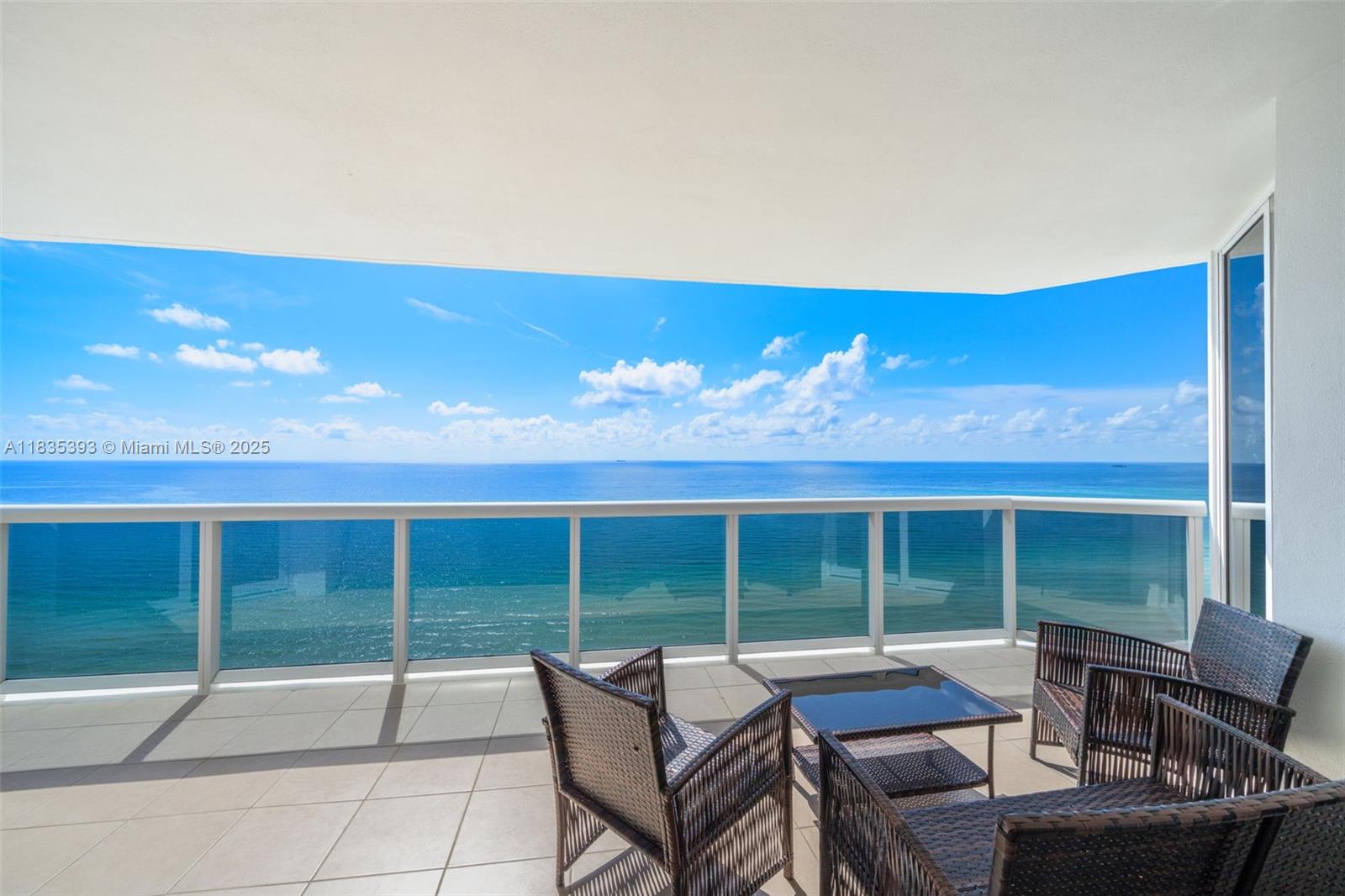 BLUE DIAMOND CONDO - Residential Lease