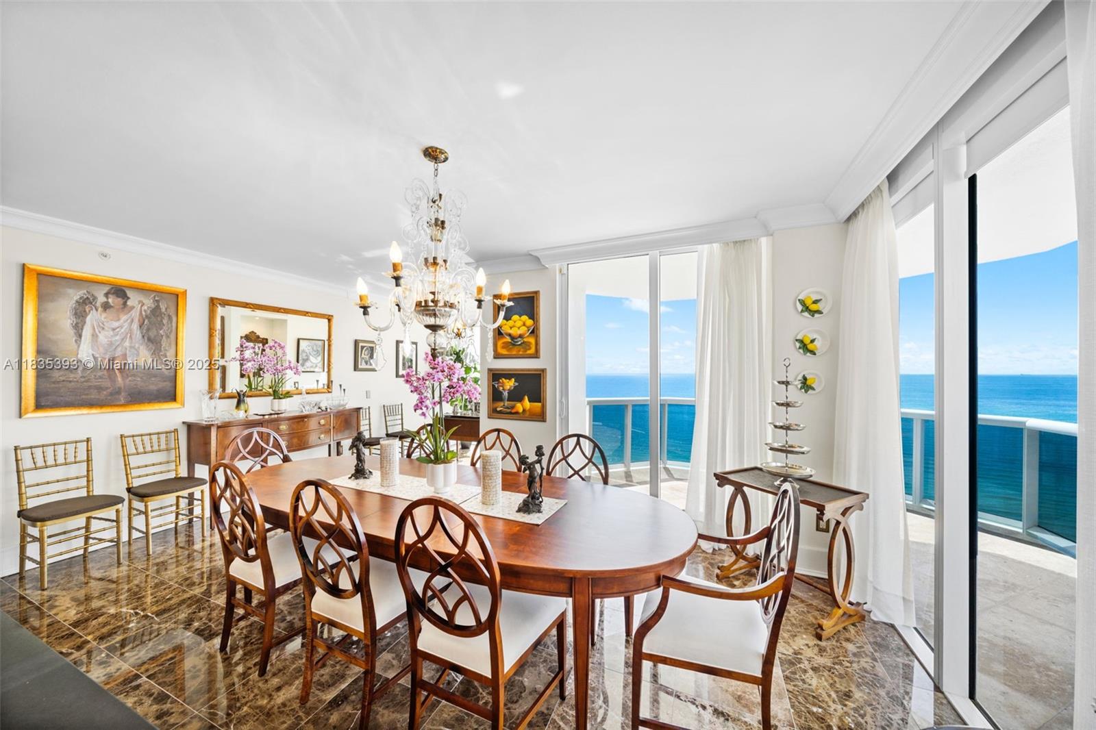4779 Collins Ave 2203