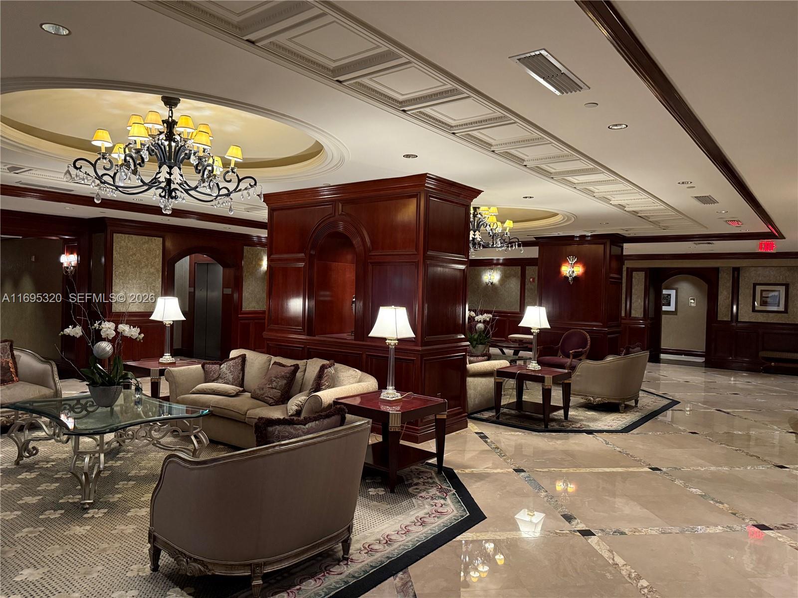 SOLIMAR CONDO - Residential