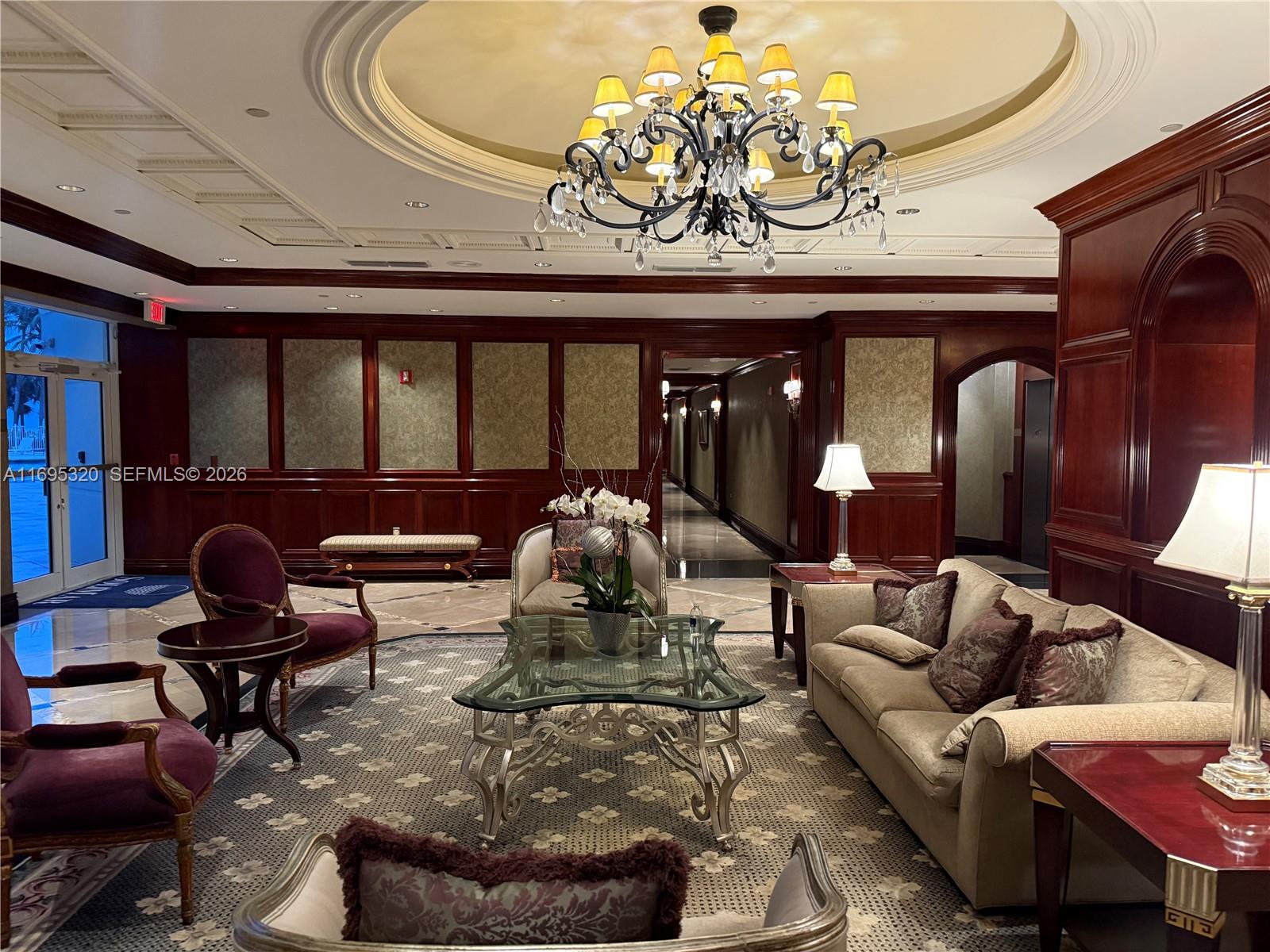 SOLIMAR CONDO - Residential