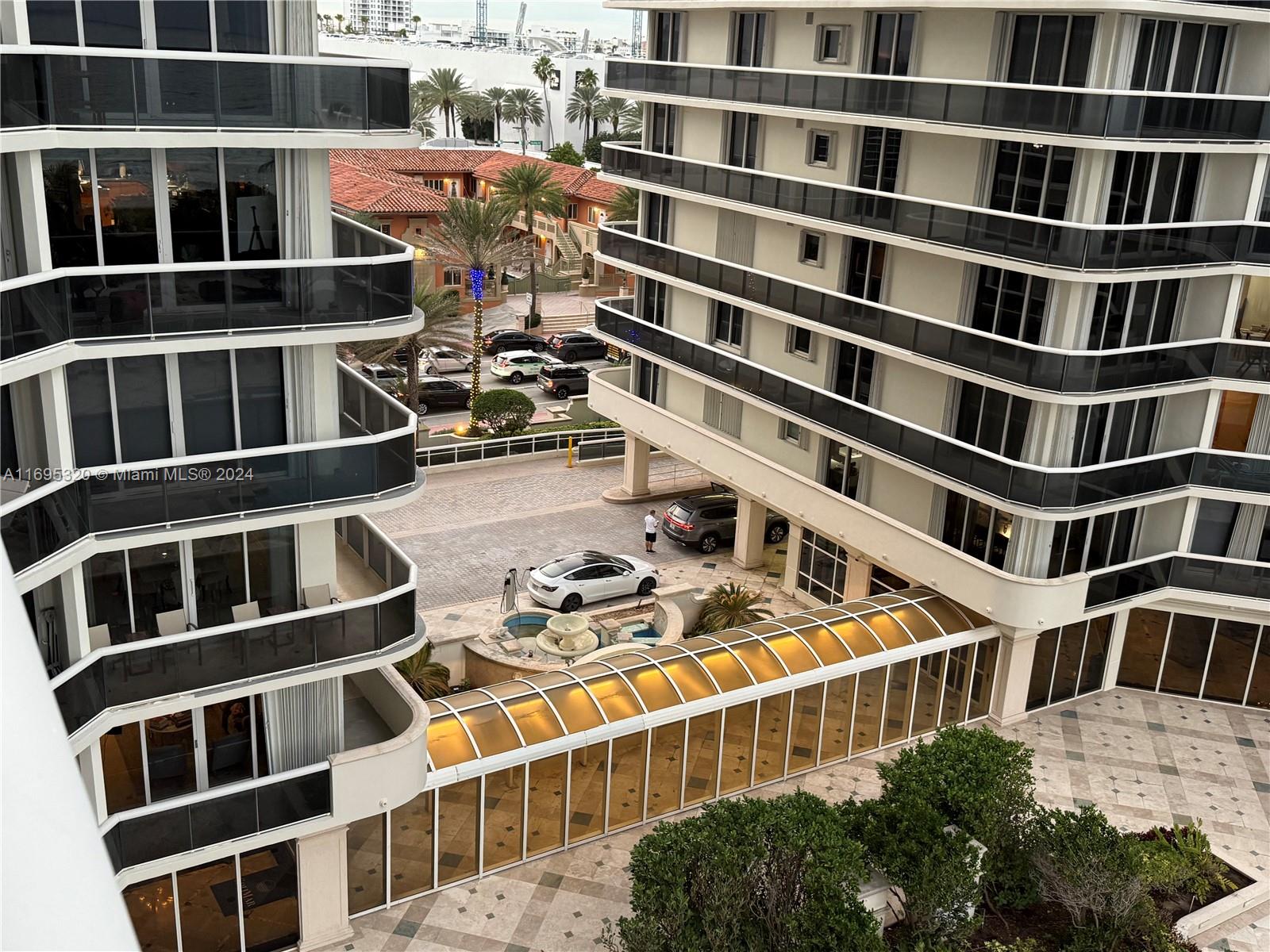 SOLIMAR CONDO - Residential