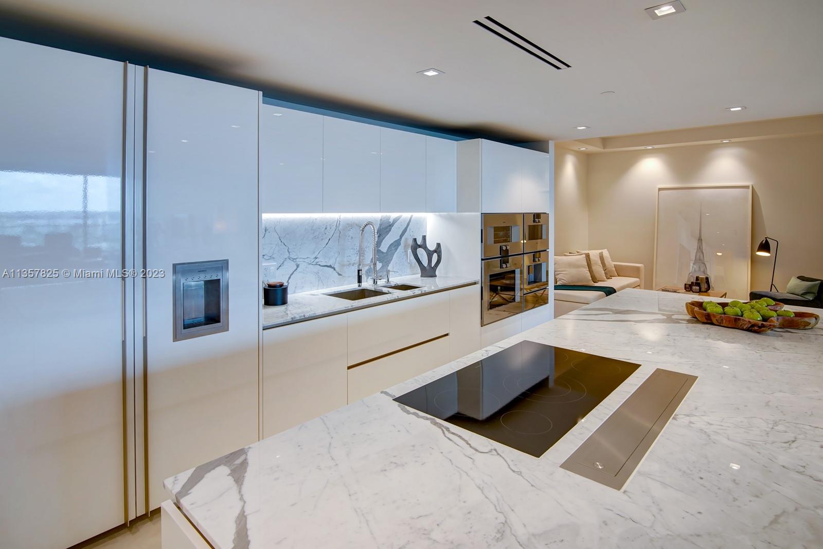 OCEANA BAL HARBOUR CONDO - Residential