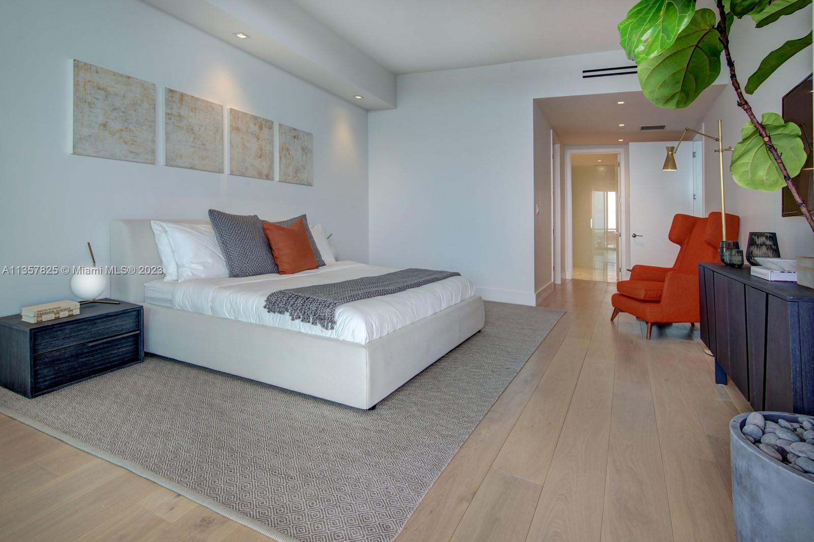 OCEANA BAL HARBOUR CONDO - Residential