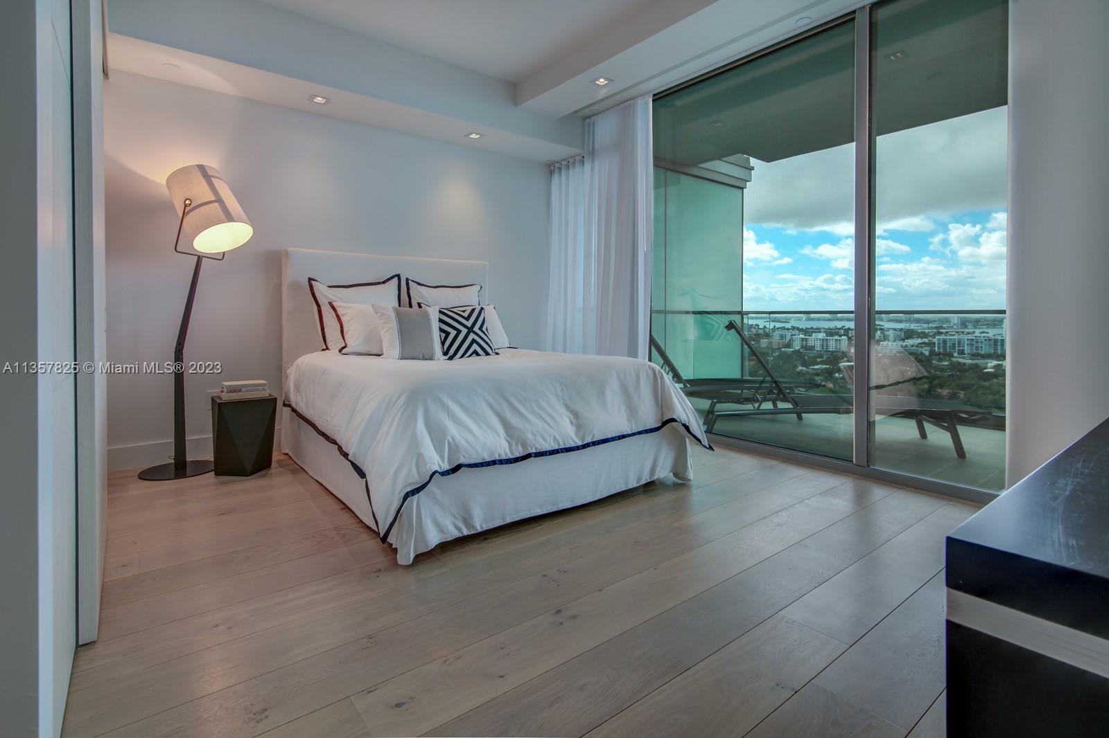 OCEANA BAL HARBOUR CONDO - Residential