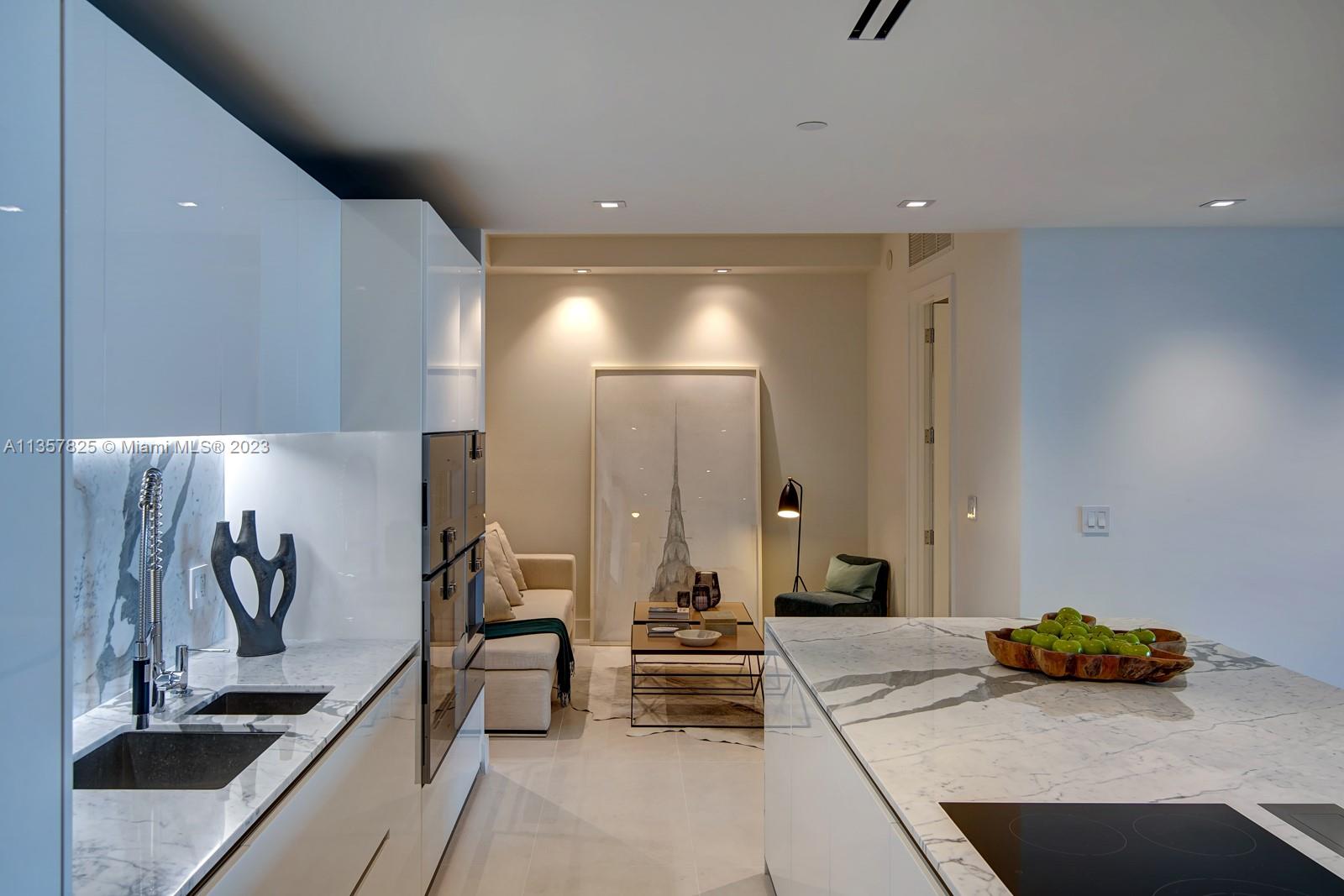 OCEANA BAL HARBOUR CONDO - Residential