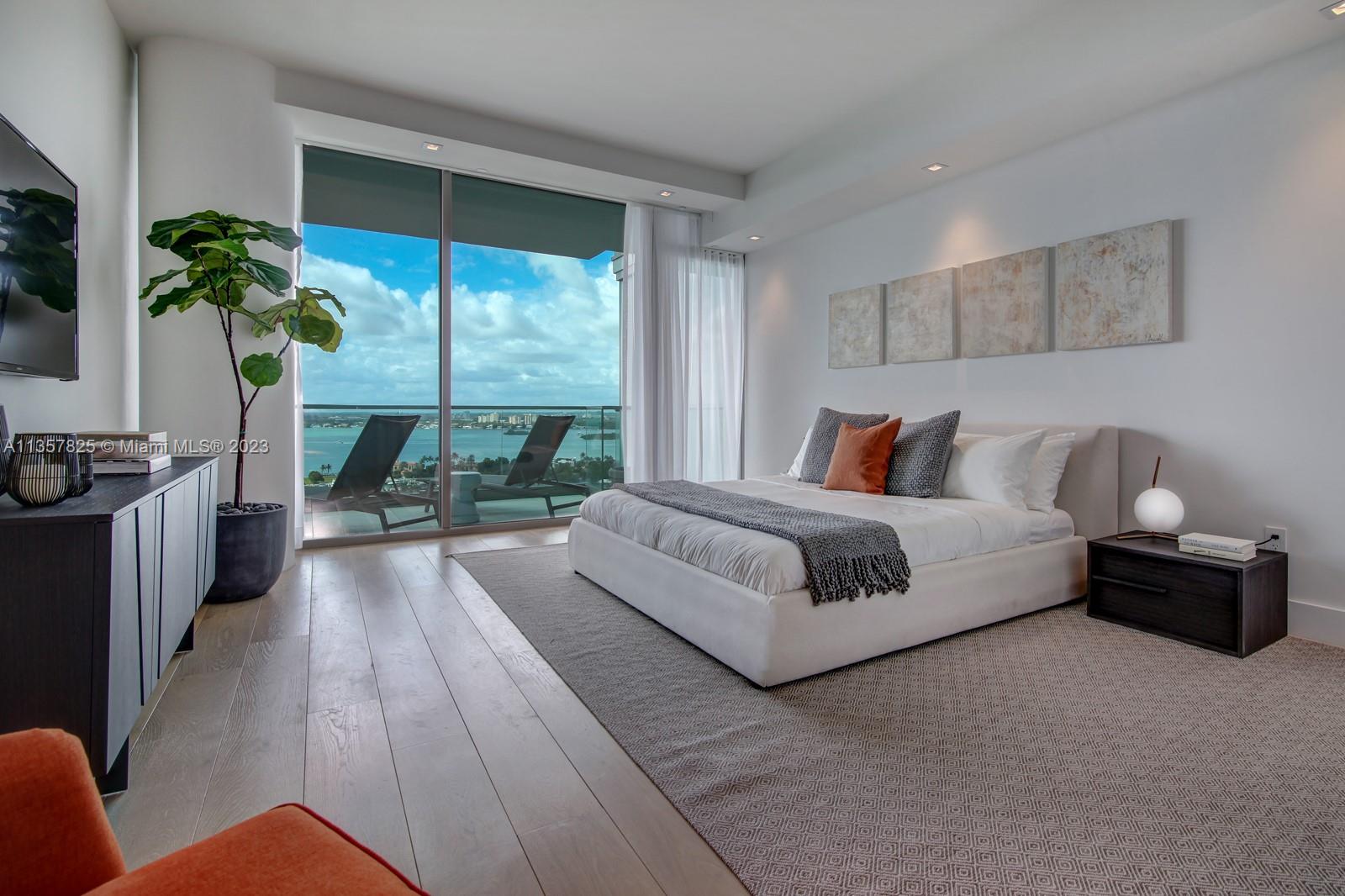 OCEANA BAL HARBOUR CONDO - Residential