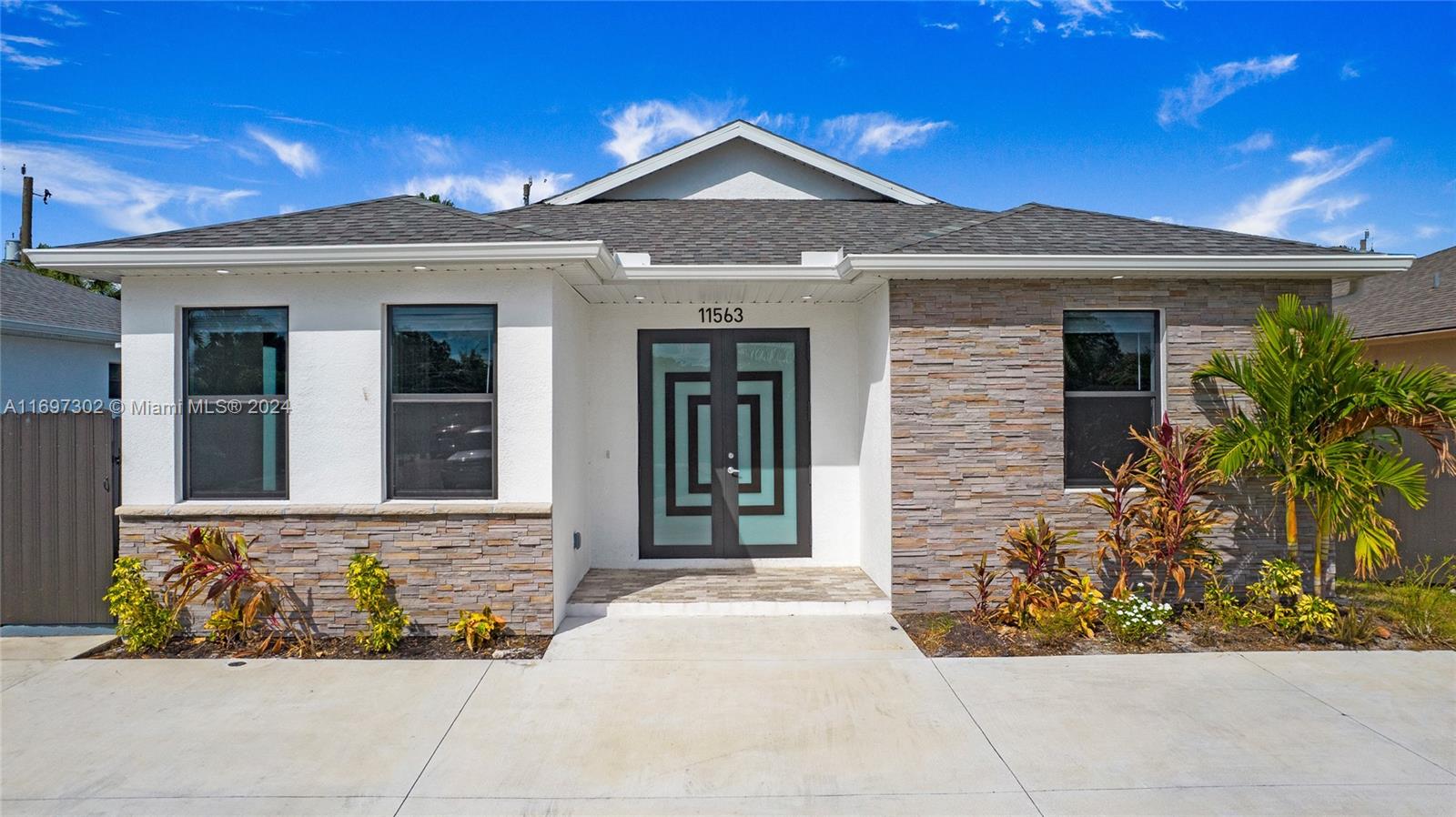 IMPERIAL GATES - Residential