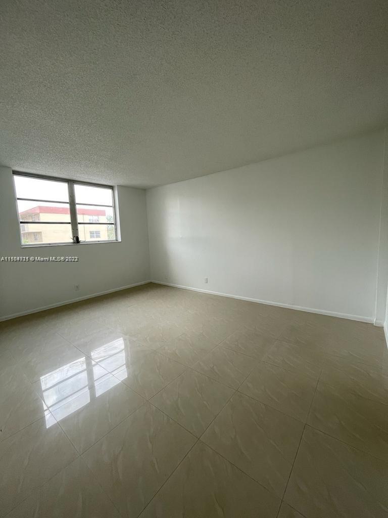POLYNESIAN GARDENS CONDOM - Residential Lease