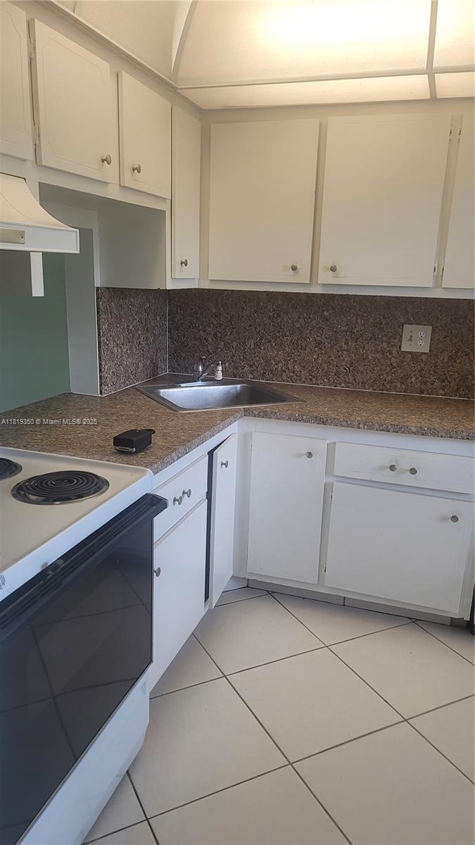 BERMUDA CLUB FIVE CONDO - Residential Lease