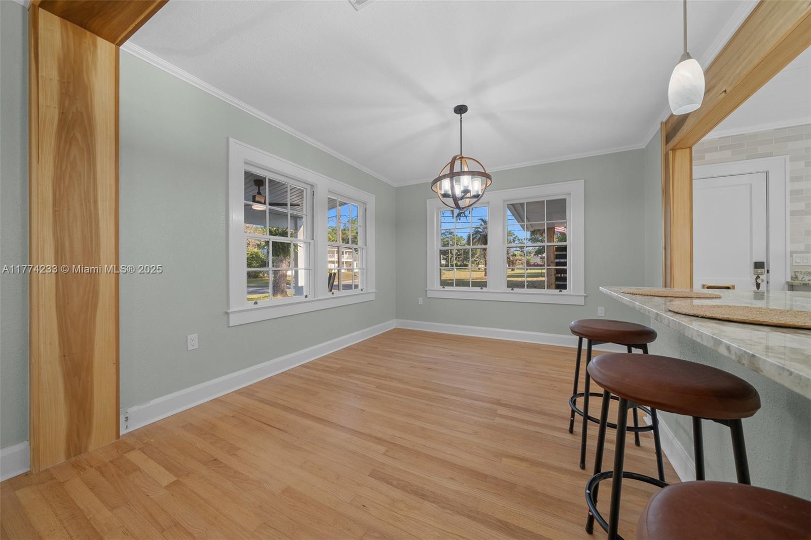 WYOMINA TER/CREST/PARK - Residential