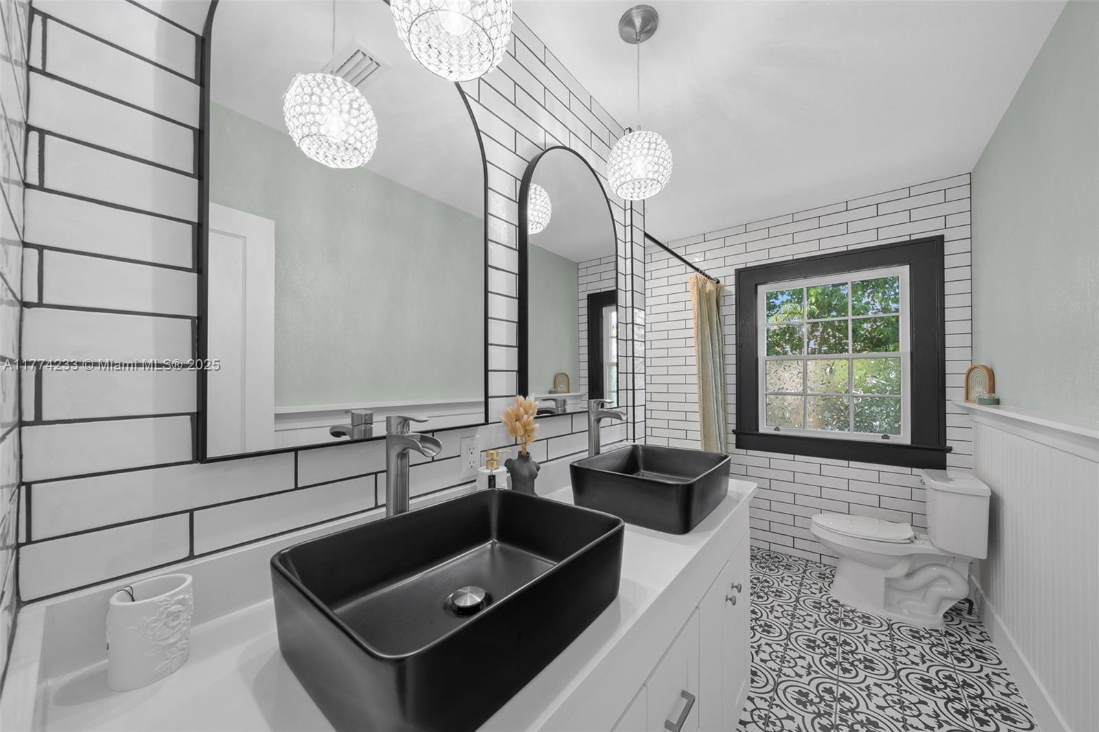 WYOMINA TER/CREST/PARK - Residential