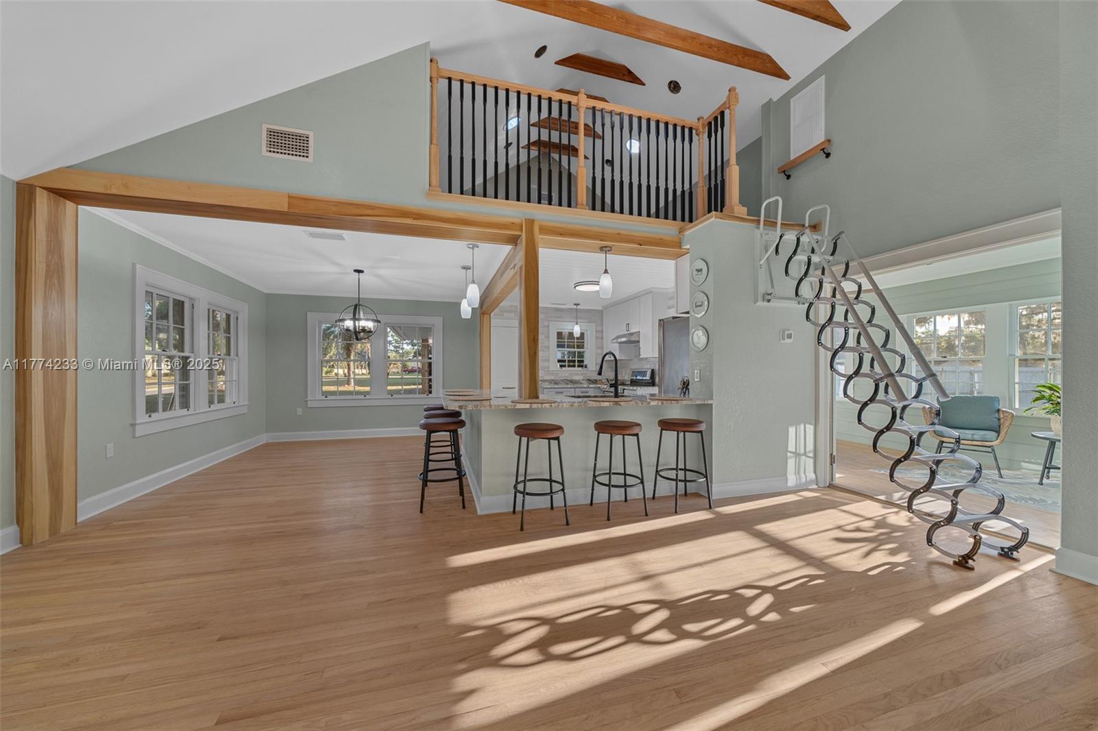WYOMINA TER/CREST/PARK - Residential