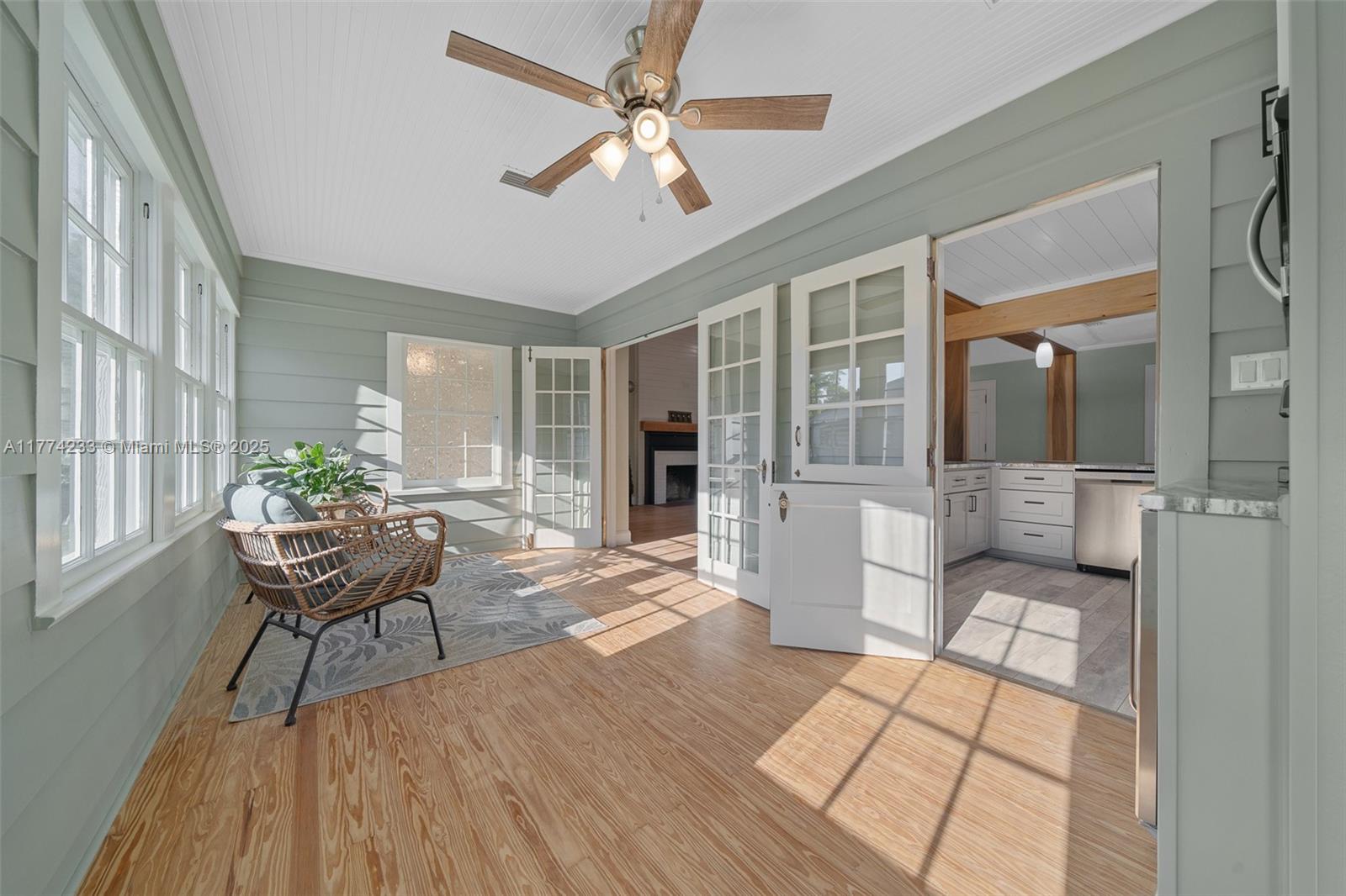 WYOMINA TER/CREST/PARK - Residential