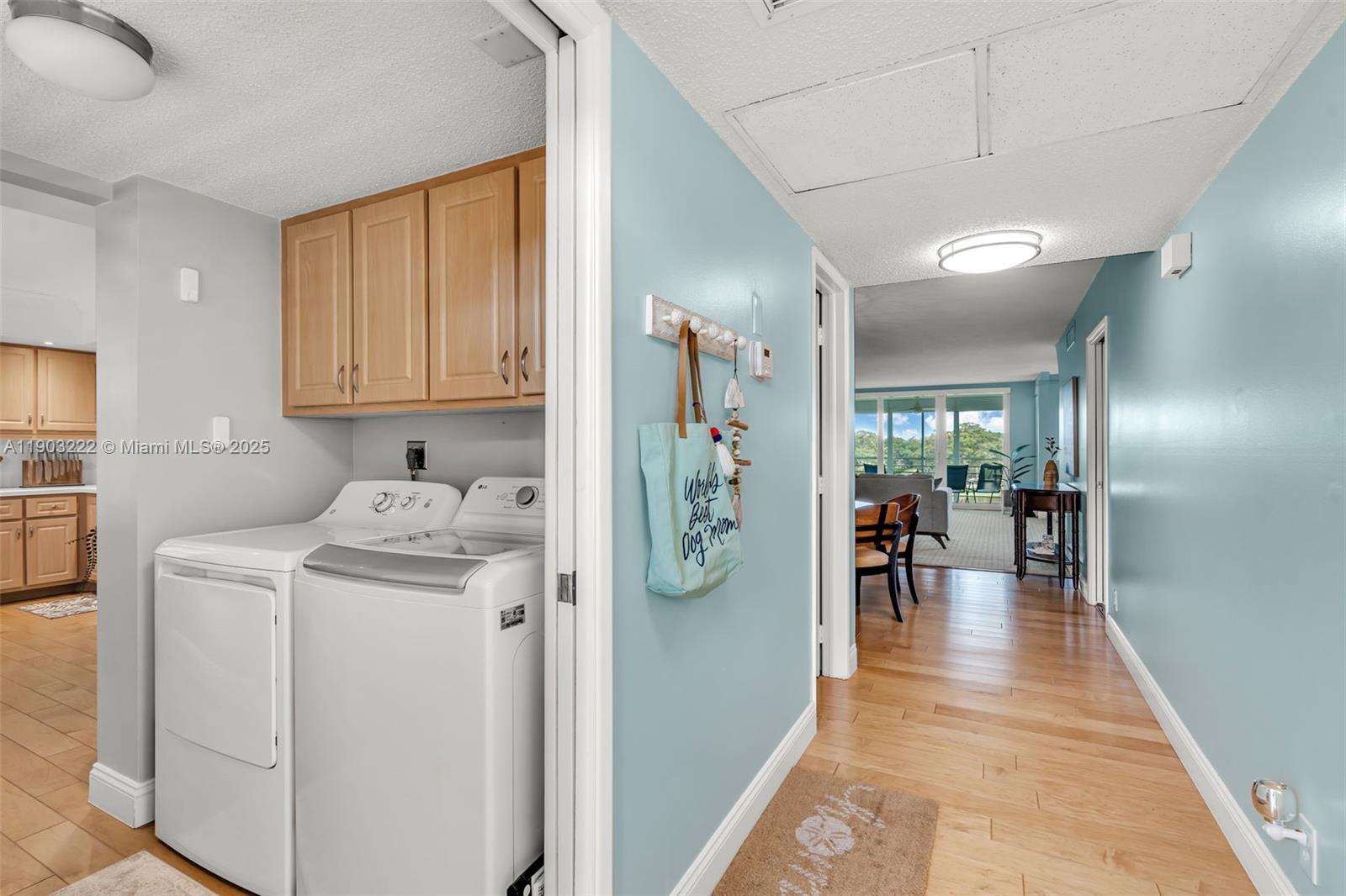 NO 94 PALM-AIRE COUNTRY C - Residential Lease