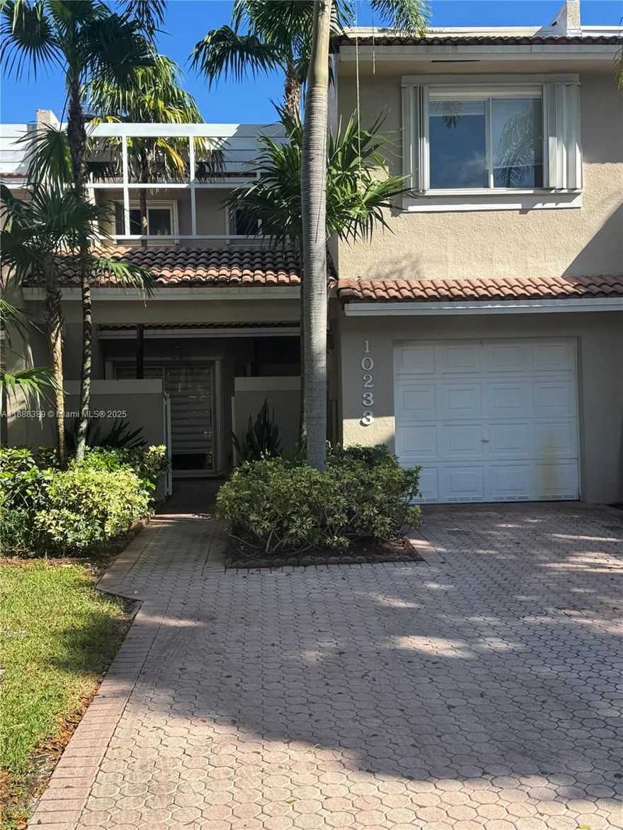 Beautifully remodeled 3 bedroom 2 1/2 bathroom home located in a Doral Greens a highly sought after private neighborhood. Perfect for families with children who want to enjoy a peaceful and safe style of living. It is located minutes from great restaurants, shops and very close to the airport. The community offers 24hr security, fitness center, community pool, tennis courts, sauna, spa and a playground. The house has a small back patio great for entertainment and barbeque.
