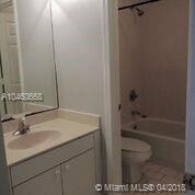 VILLAS AT THE HAMMOCKS CO - Residential Lease