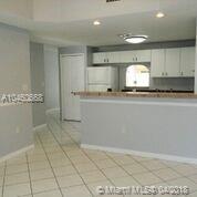 VILLAS AT THE HAMMOCKS CO - Residential Lease