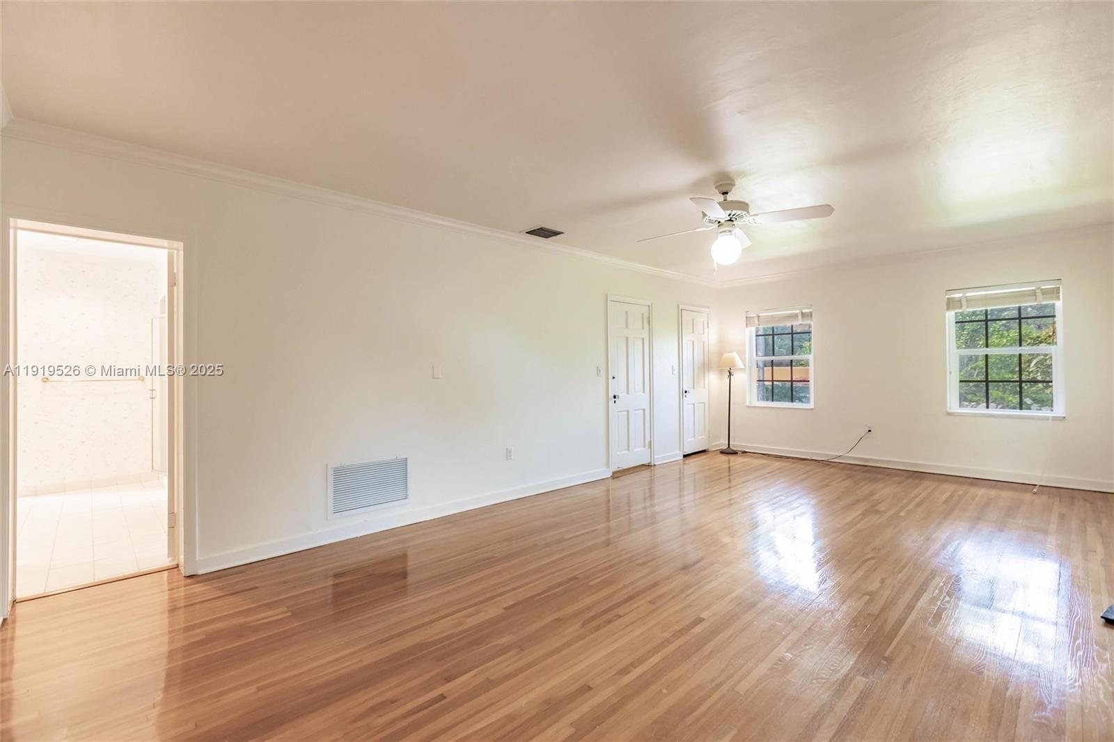 MIAMI SHORES SEC 3 - Residential