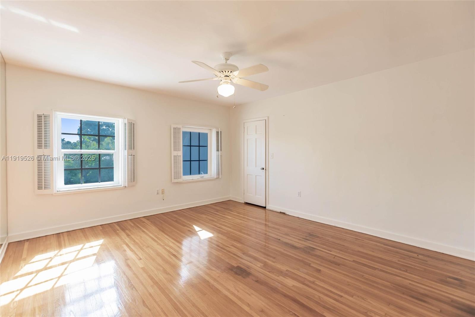 MIAMI SHORES SEC 3 - Residential