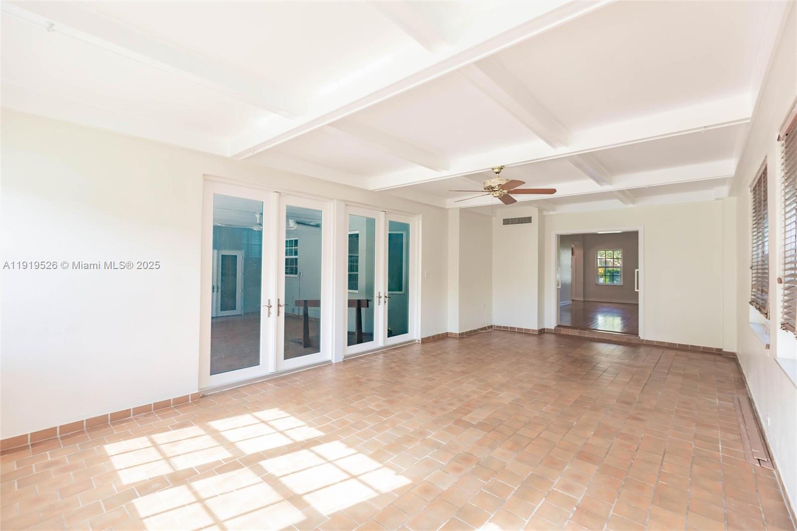 MIAMI SHORES SEC 3 - Residential