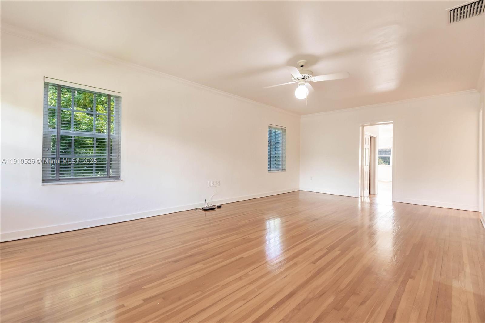 MIAMI SHORES SEC 3 - Residential