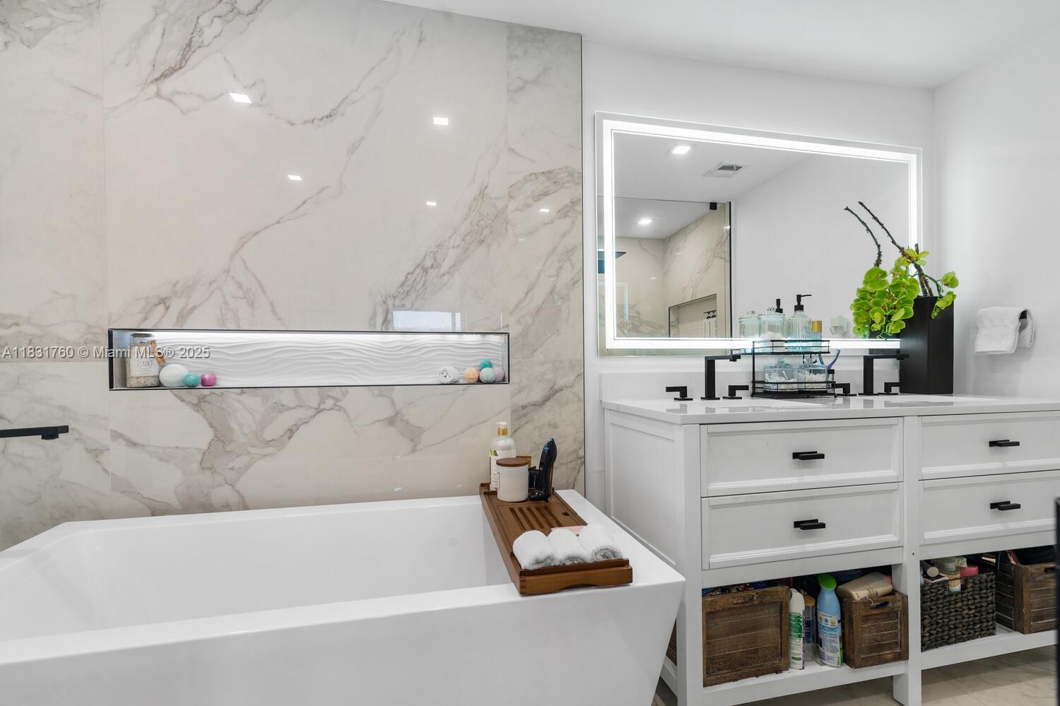 PELICAN LANDING CONDO - Residential