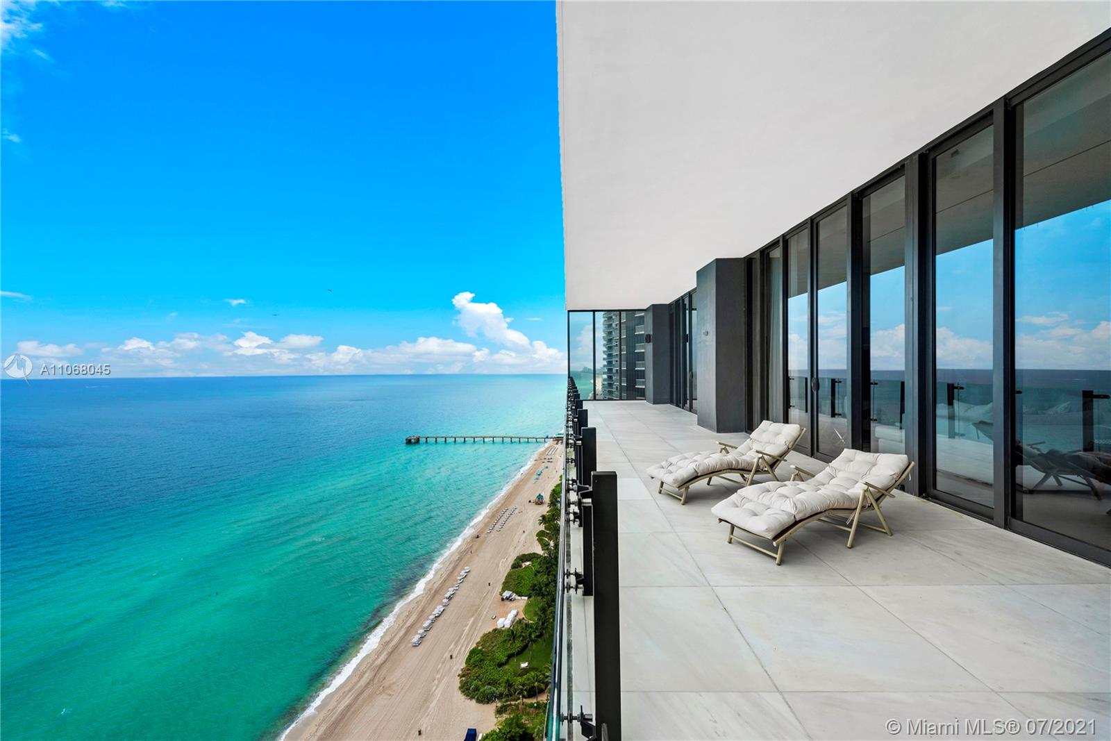 MUSE CONDO - Residential