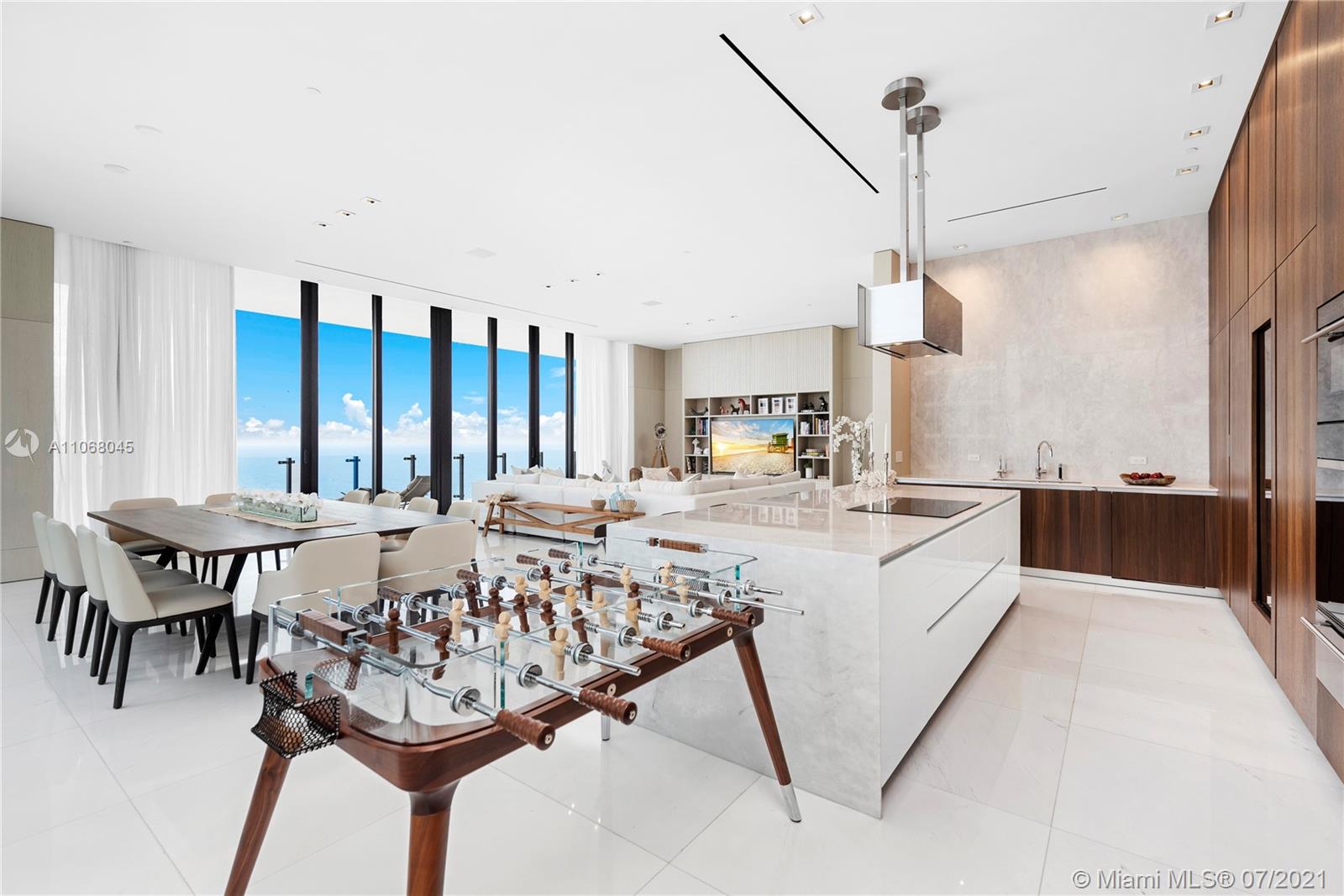 MUSE CONDO - Residential