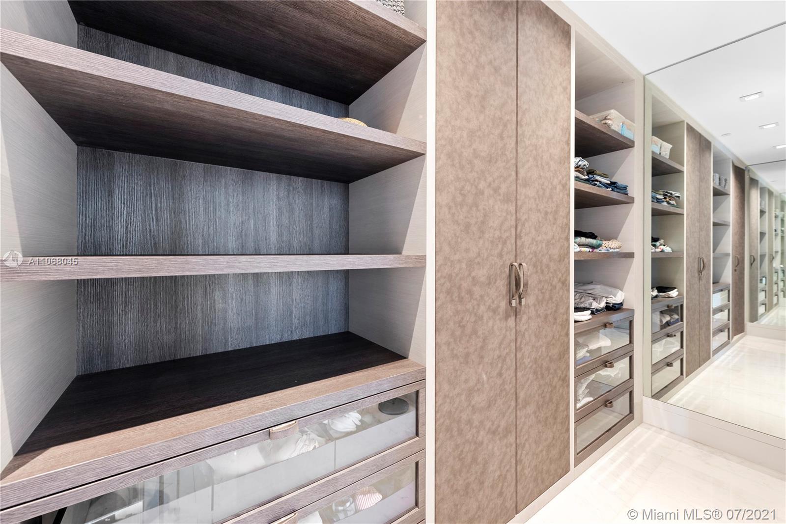 MUSE CONDO - Residential