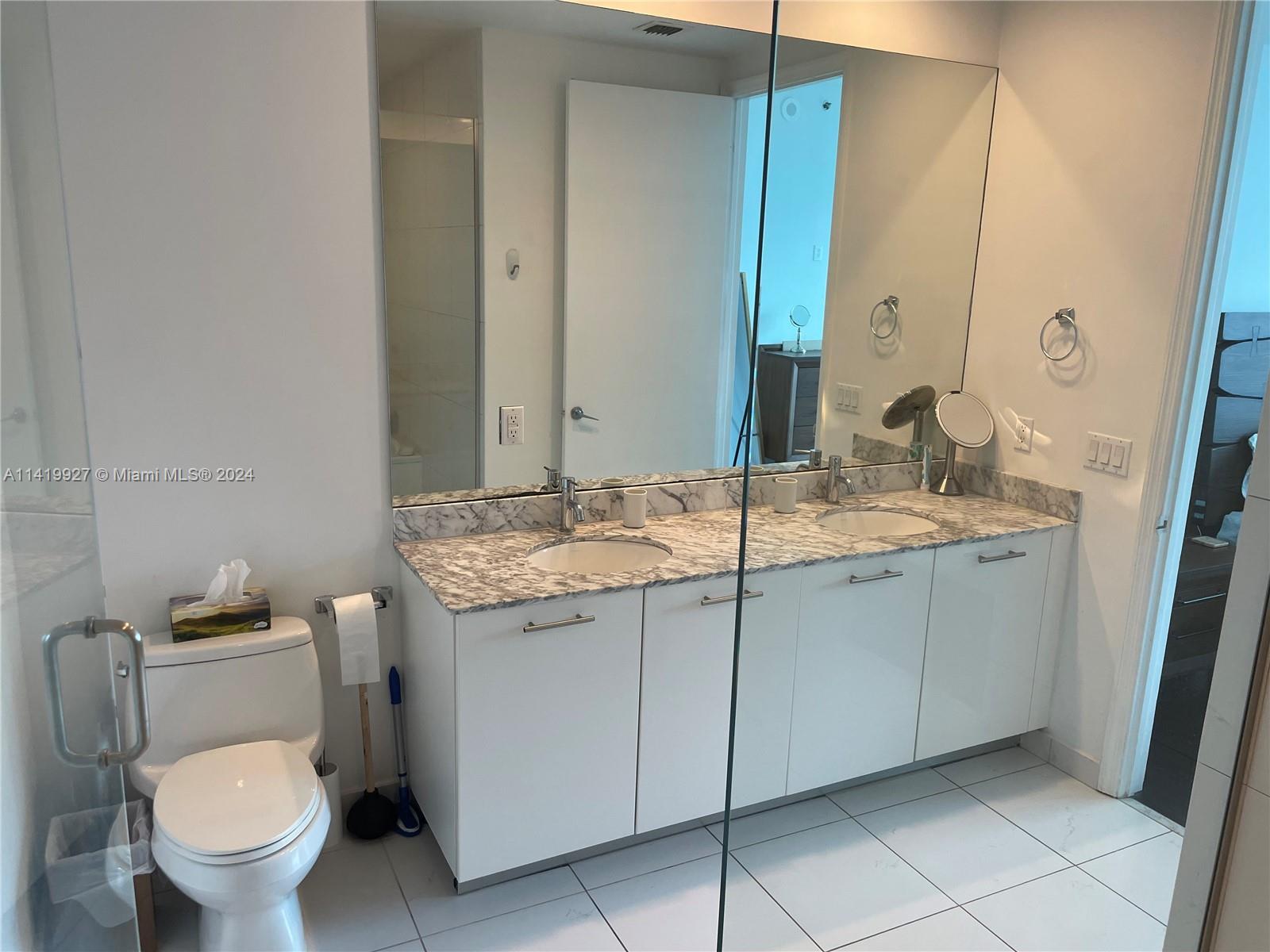 500 BRICKELL WEST CONDO - Residential