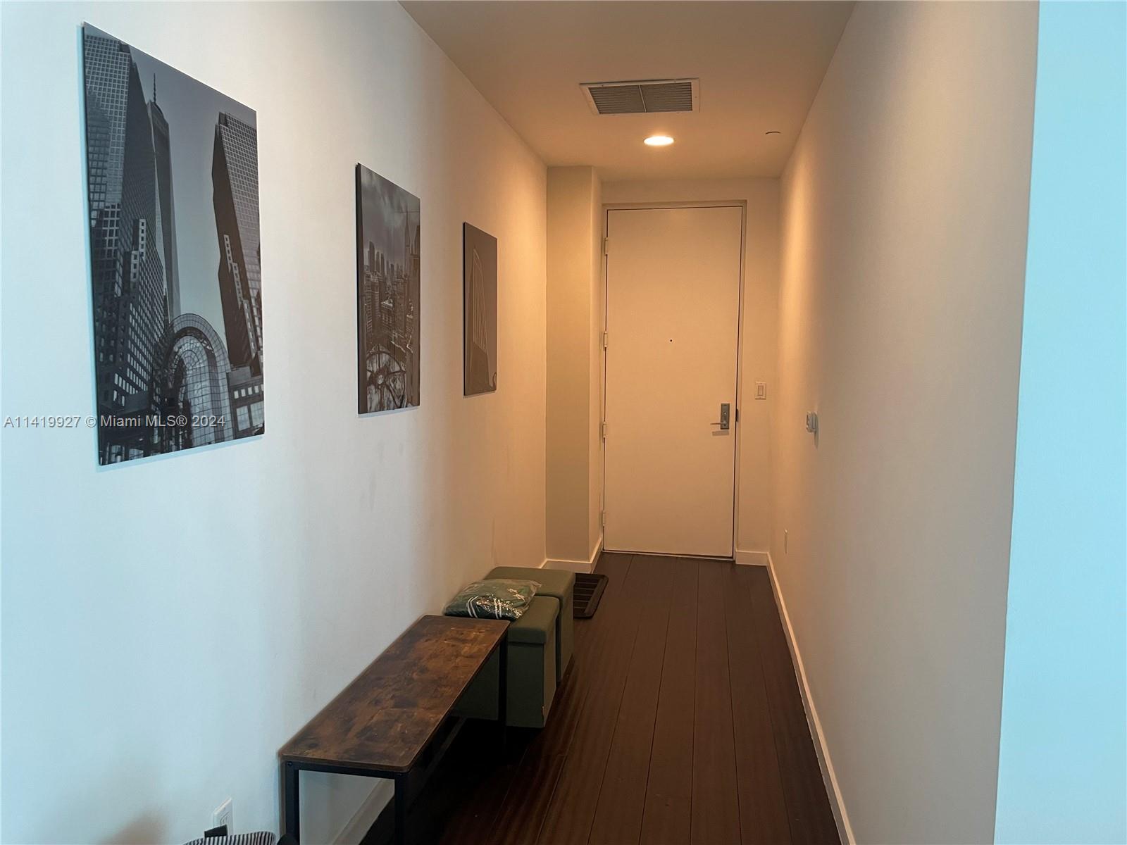55 SE 6th St Ph4307