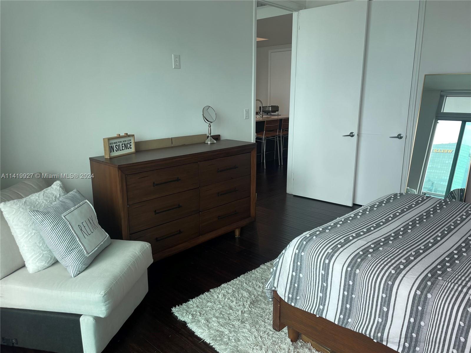 500 BRICKELL WEST CONDO - Residential