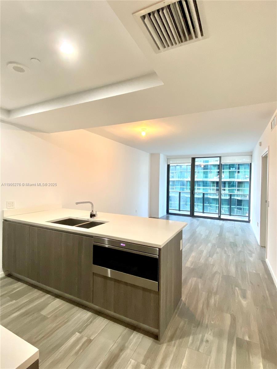 801 SMA RESIDENCES CONDO - Residential Lease