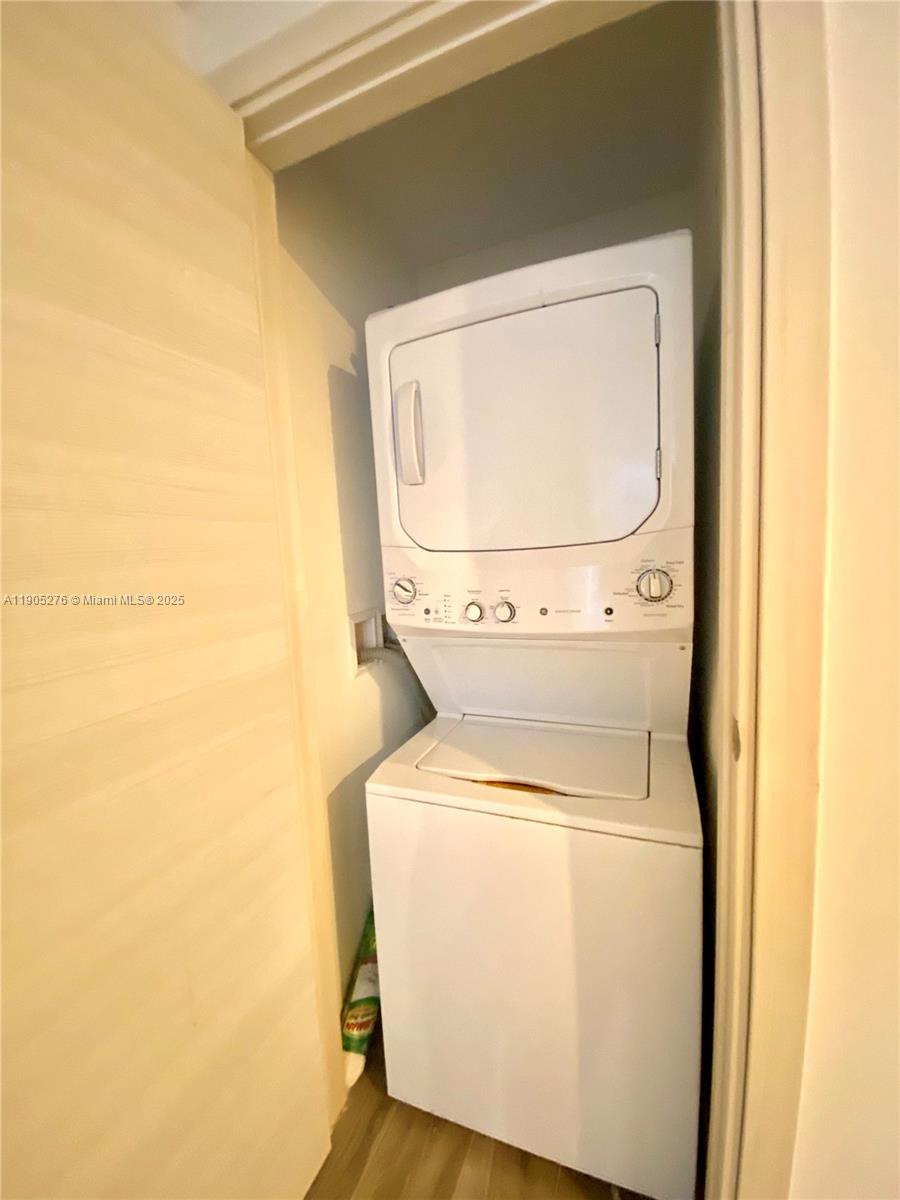 801 SMA RESIDENCES CONDO - Residential Lease