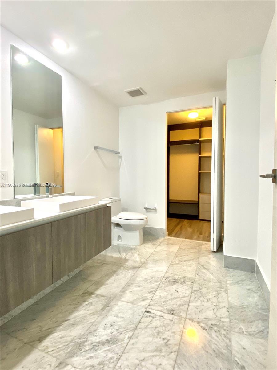 801 SMA RESIDENCES CONDO - Residential Lease