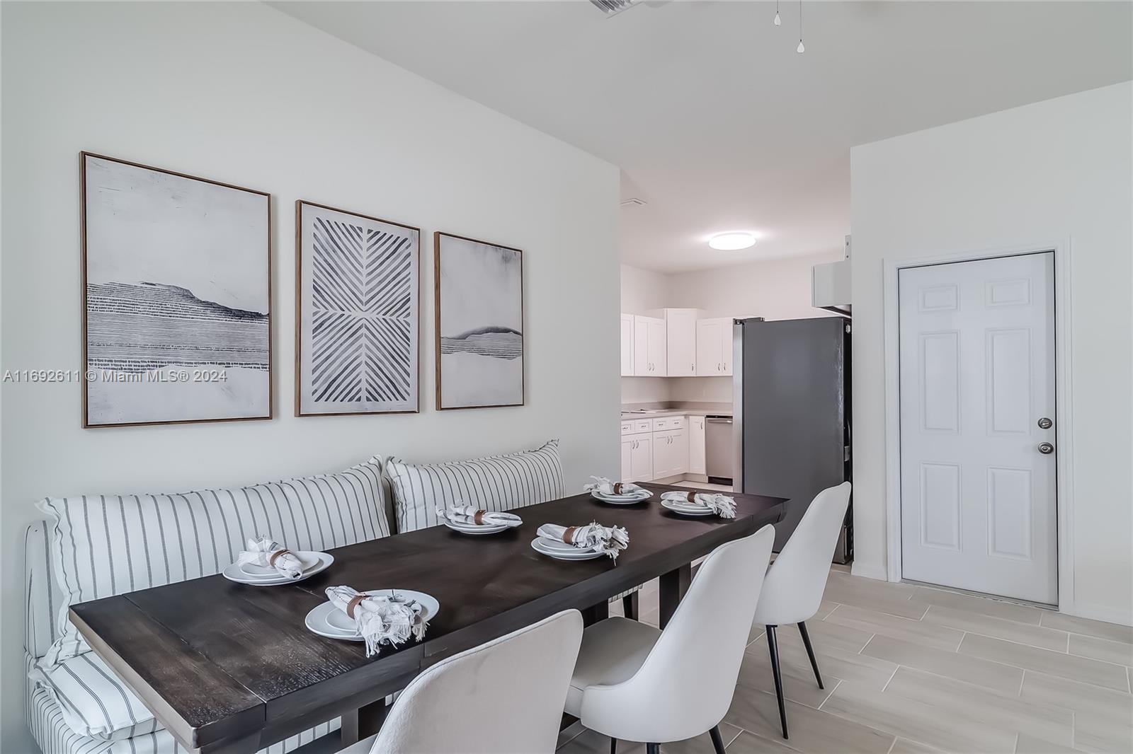 Las Villas at Kenilworth - Residential Lease
