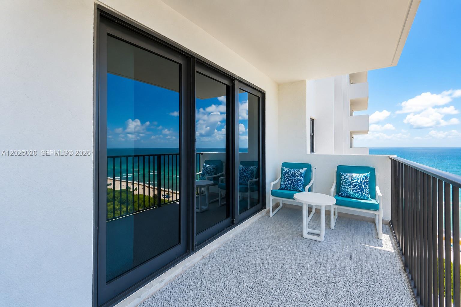 SUMMIT CONDO - Residential