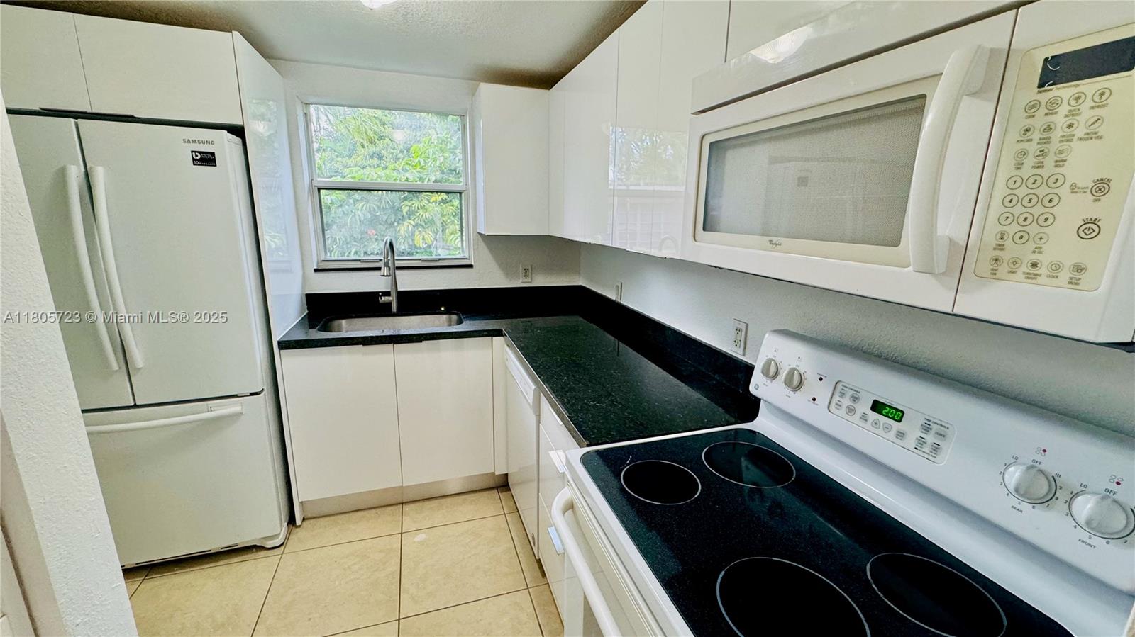 Rental Property at 1150 99th St 25, Bay Harbor Islands, Miami-Dade County, Florida - Bedrooms: 2 
Bathrooms: 2  - $2,800 MO.